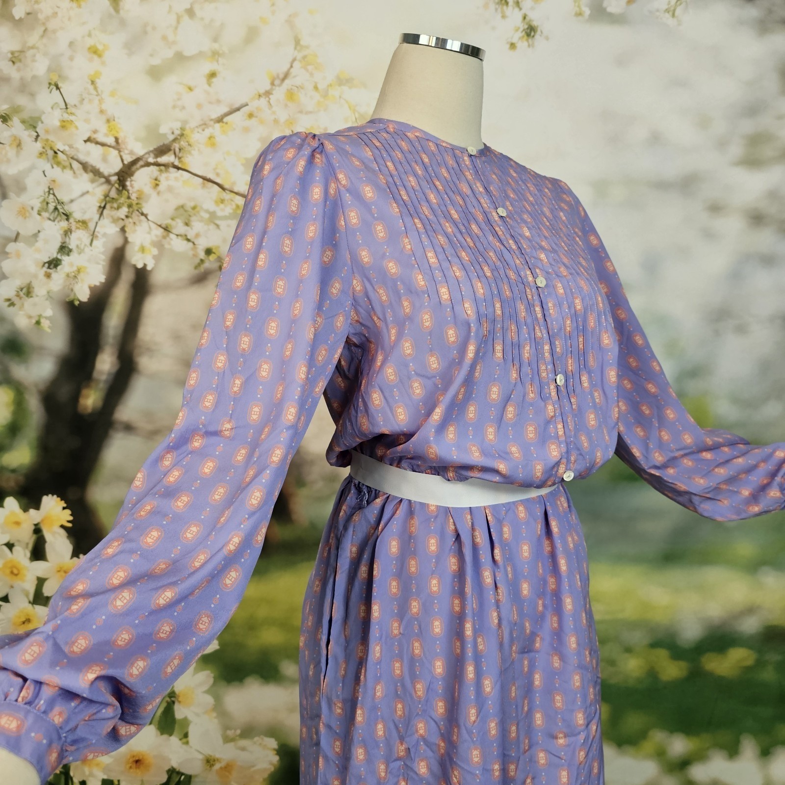 Vintage 1980’s Dress Lilac Purple Print Long Sleeve Silky Retro Button Front