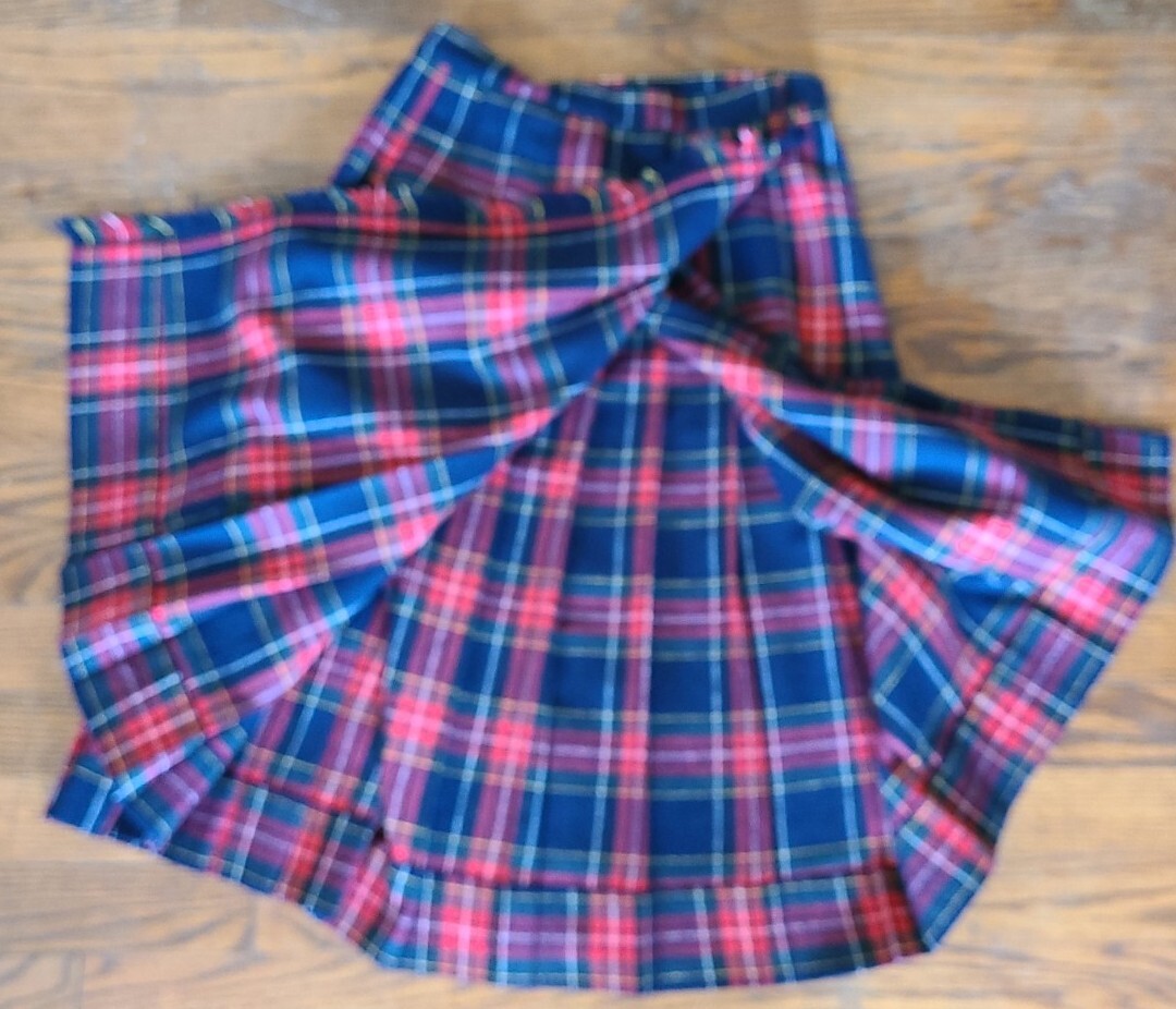 Vintage Hunter Sportswear Wool Plaid Tartan Skirt Kilt Womans Size 8