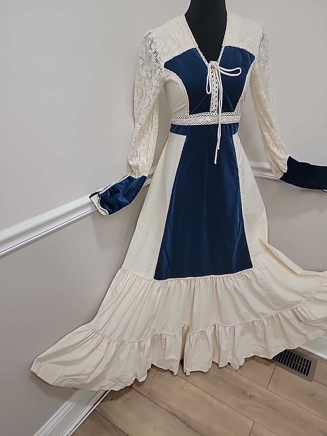 VTG Gunne Sax By Jessicas Prairie Lace Corset Maxi Dress Ivory Blue Boho
