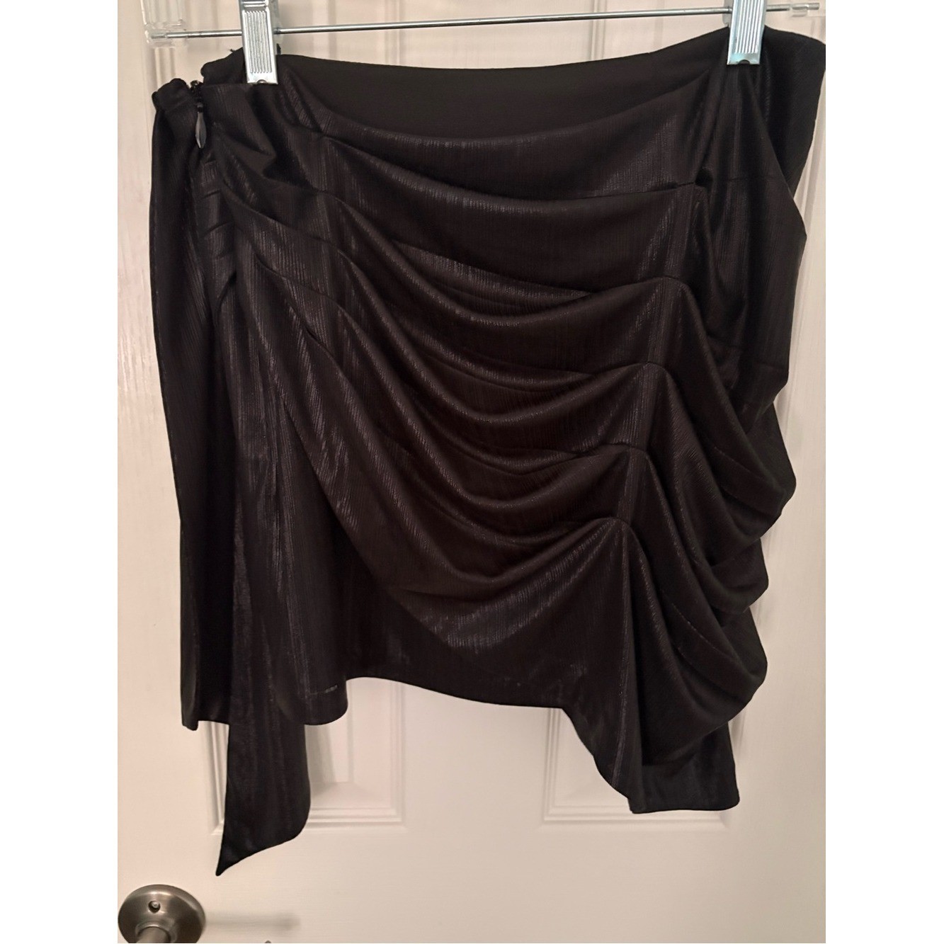 Retrofête Luna Draped Lamé Metallic Black Mini Skirt, size med