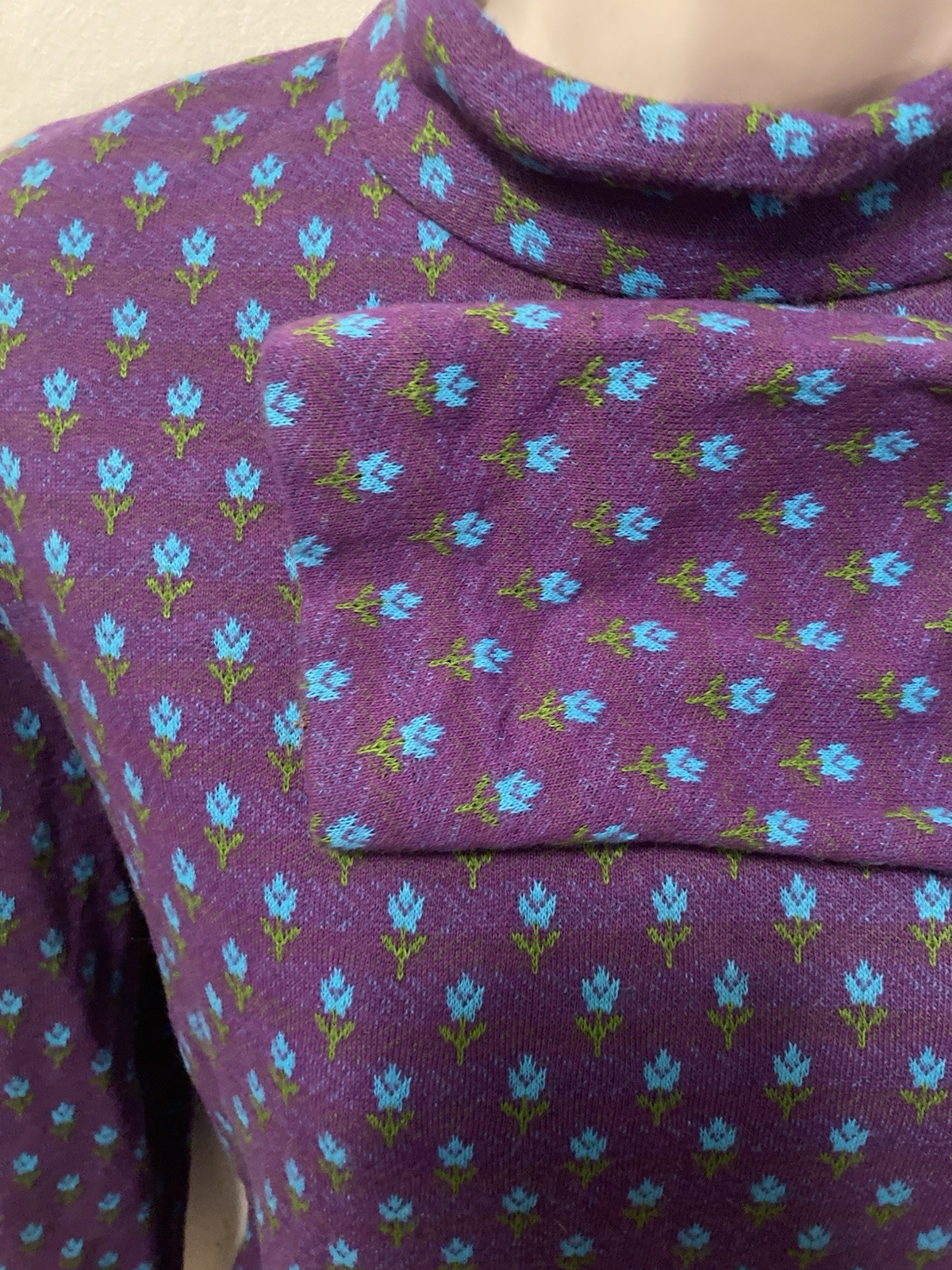 Vintage 1960s 70s Cottage Core Tulip Purple Dolly Mock Neck Groovy Mini M/L
