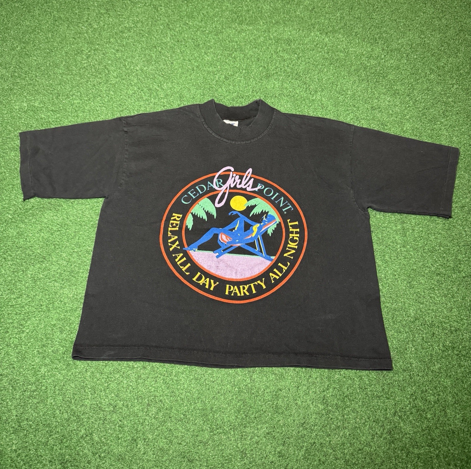 Cedar Point Girls Crop Top Vintage 90s Black Party All Night 21×22 Boxy T Shirt