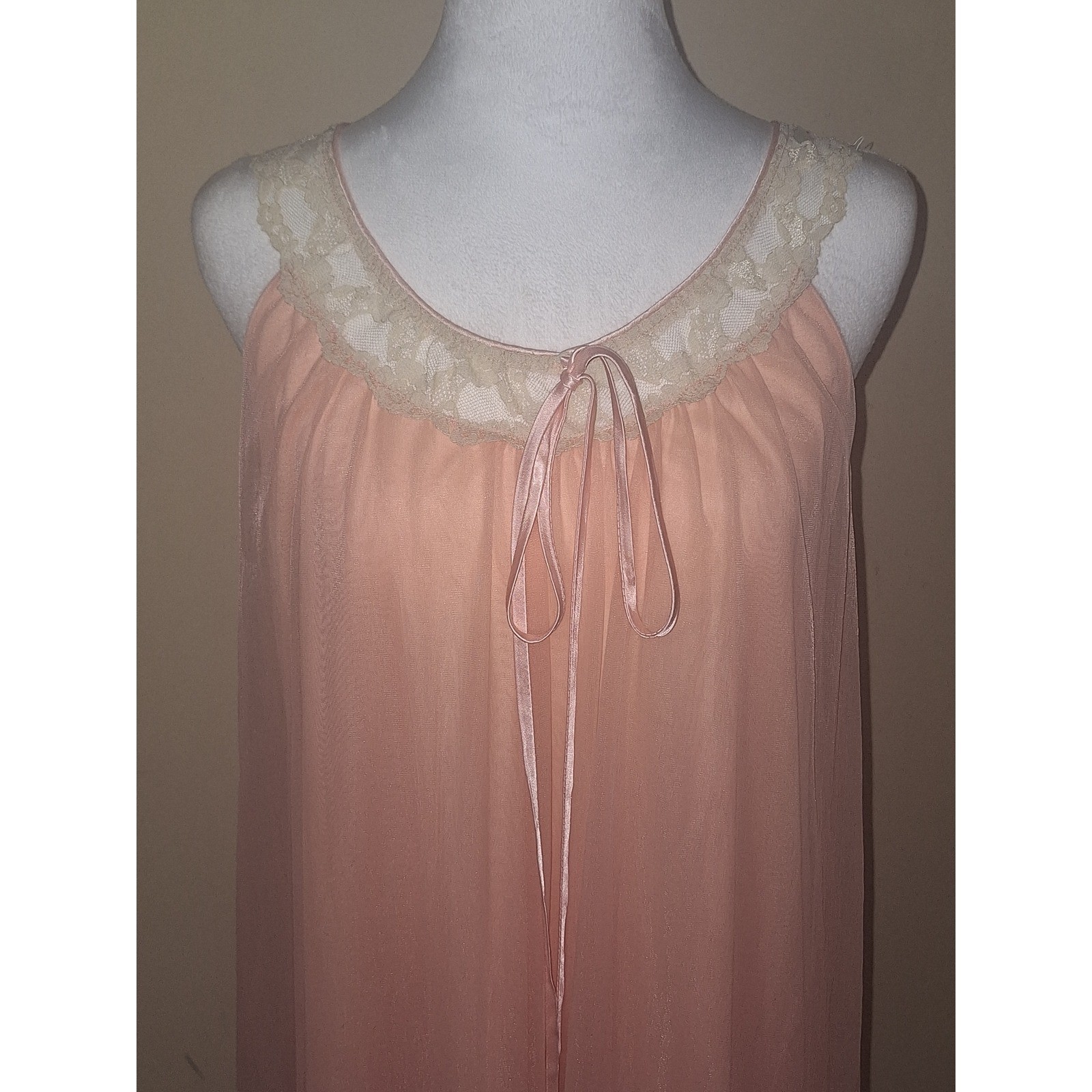 Vintage Pink Night Gown Nighty Lace Maxi Romantic Flowy Sleeveless