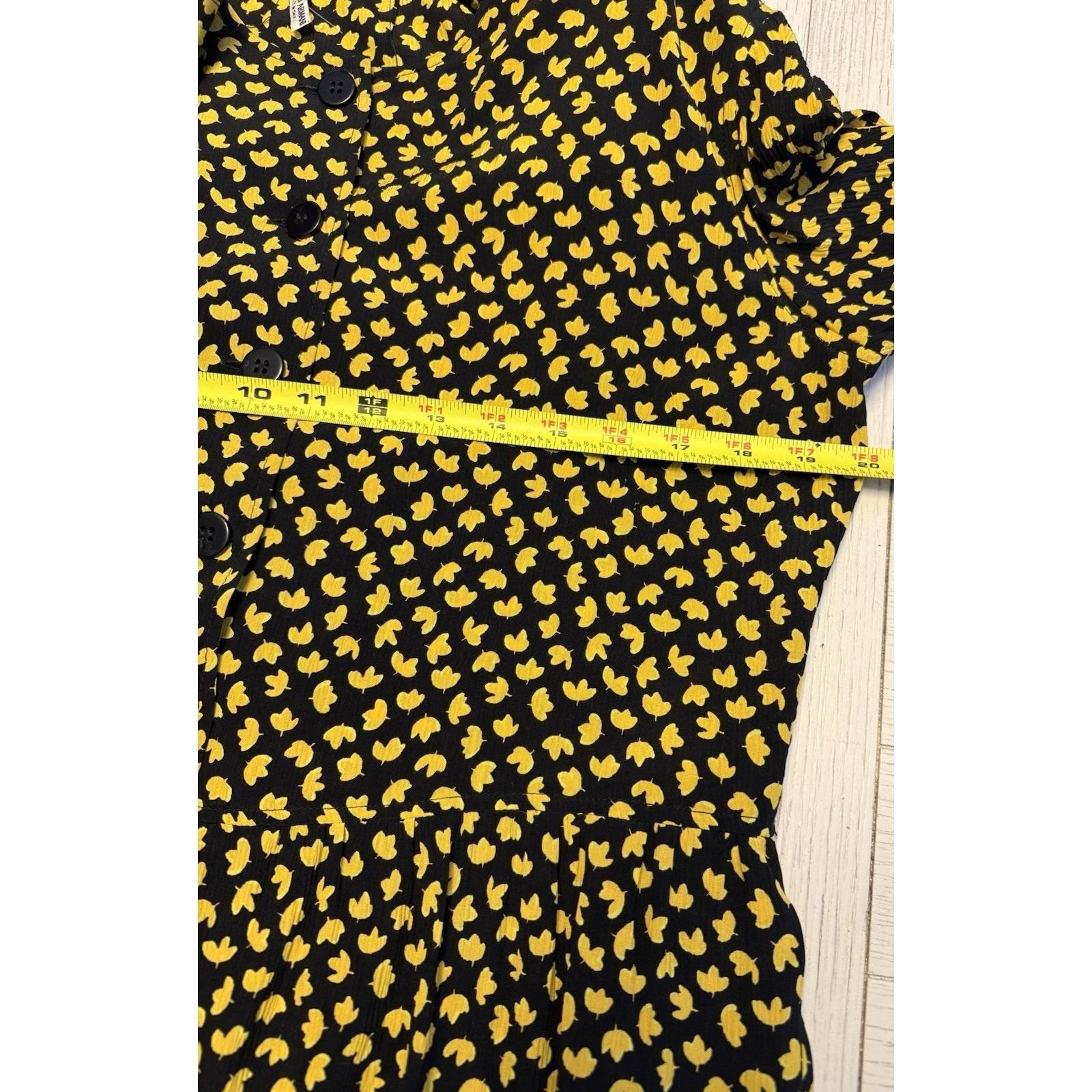 Georgio Armani Silk Blend VTG Black Gold Midi Dress Button Accents Italian Sz 38