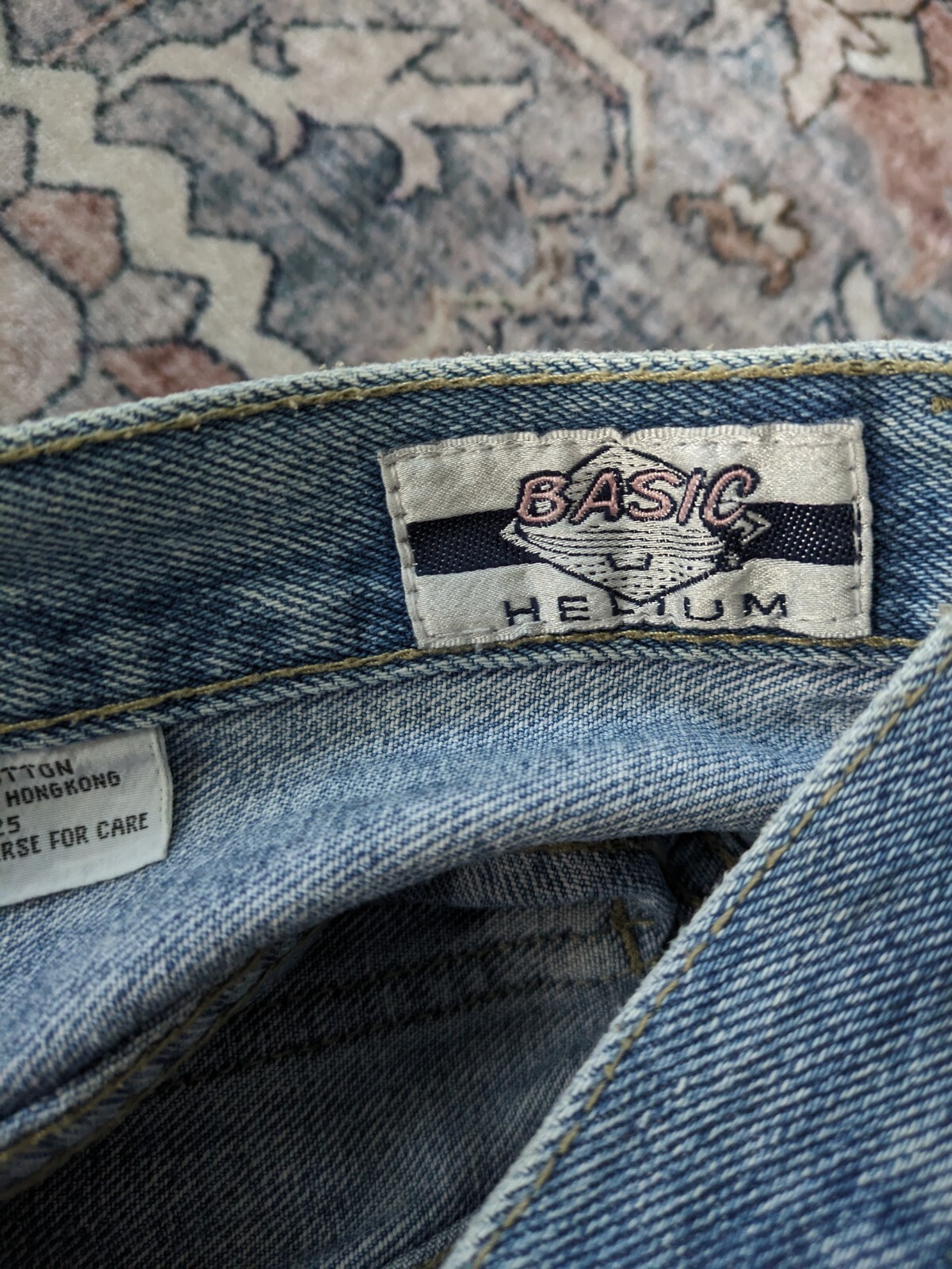 Vintage Basic Helium Pleated Blue Distressed Denim Jeans Pockets Women’s Size XS