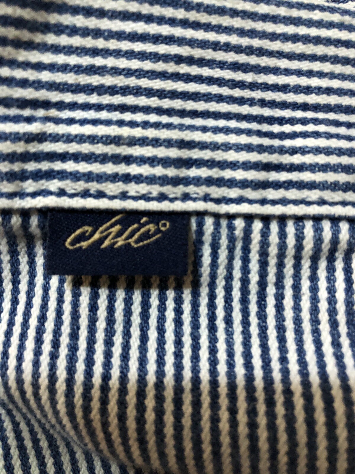 Chic Womens 12 High Waisted Mom Shorts Striped Blue White Denim Jean Pleated