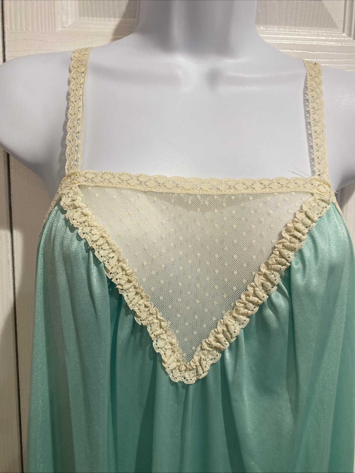 STARDUST VTG Intimate Lingerie Nightgown Robe Ensemble Laced Size M Mint Green