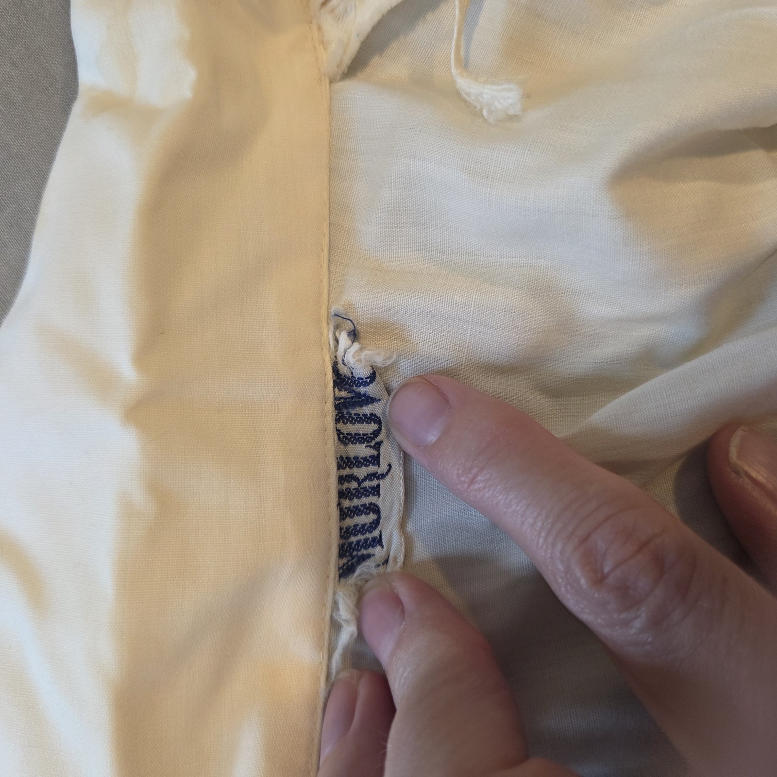 40s 50s VTG Cotton Belted Embroidered White Dress Sz Med 24 In Waist