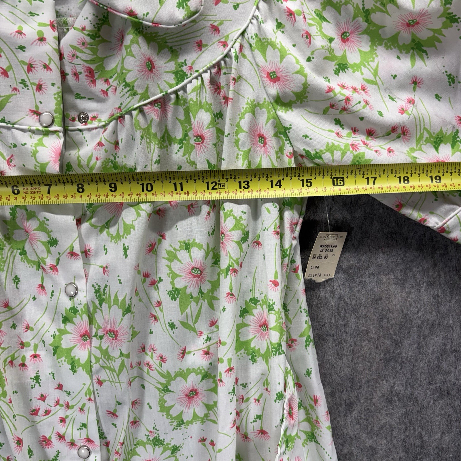 True Vintage 1970s Sears House Coat Dress Women’s Small Mod Madmen Green Floral