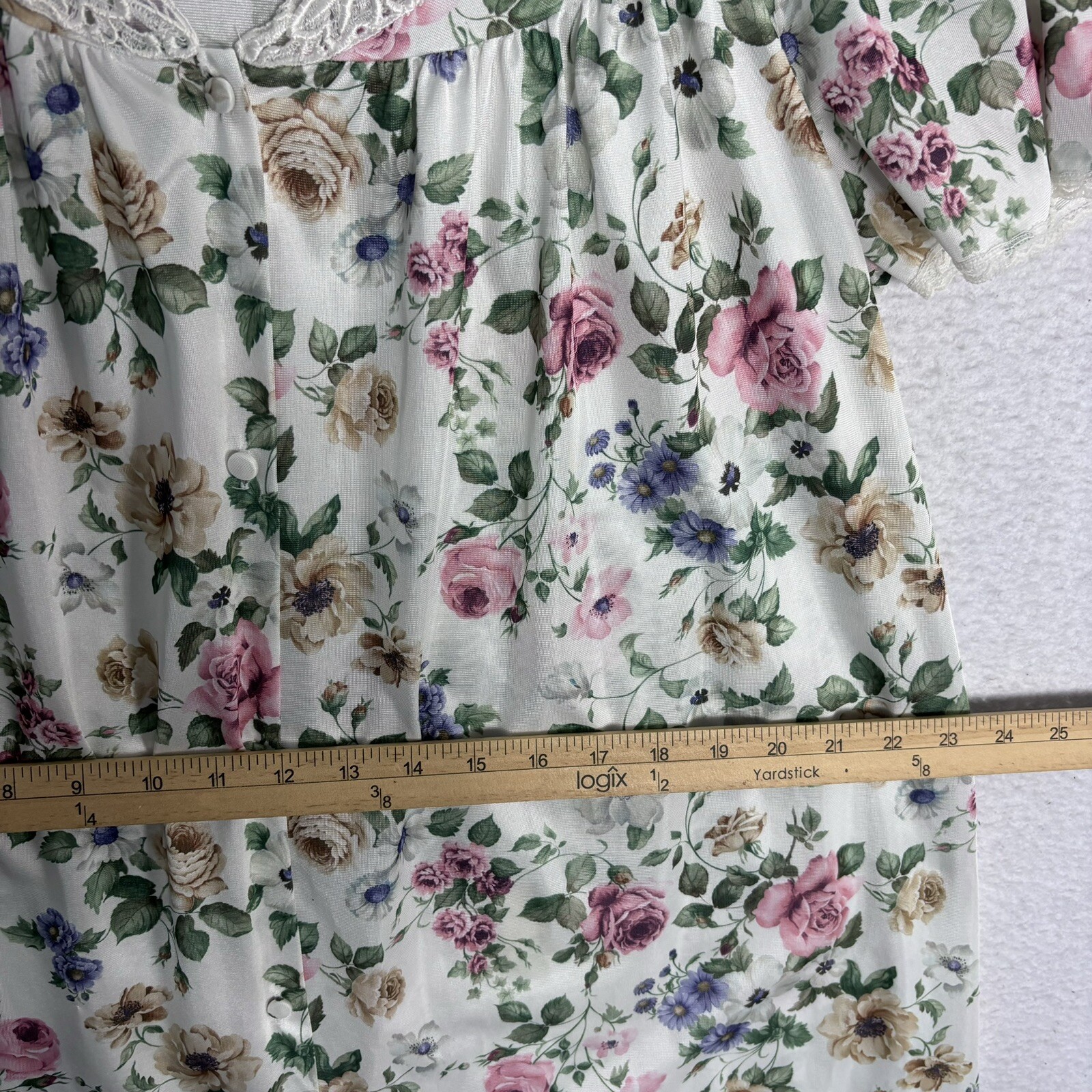 VTG Cottagecore Floral Maxi Nightgown Sz M Satin Lace Details S/S Pocket Button