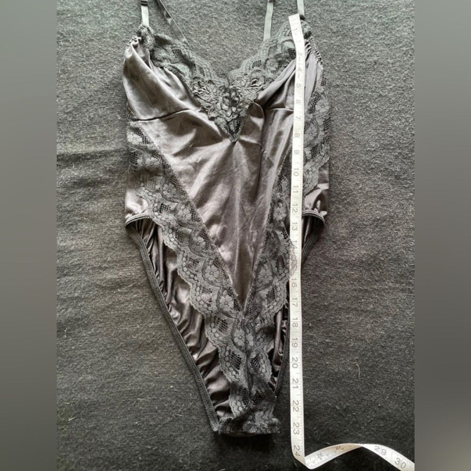 Vintage Lady Manhattan Black Lace Snap One Piece Bodysuit Top! Medium.