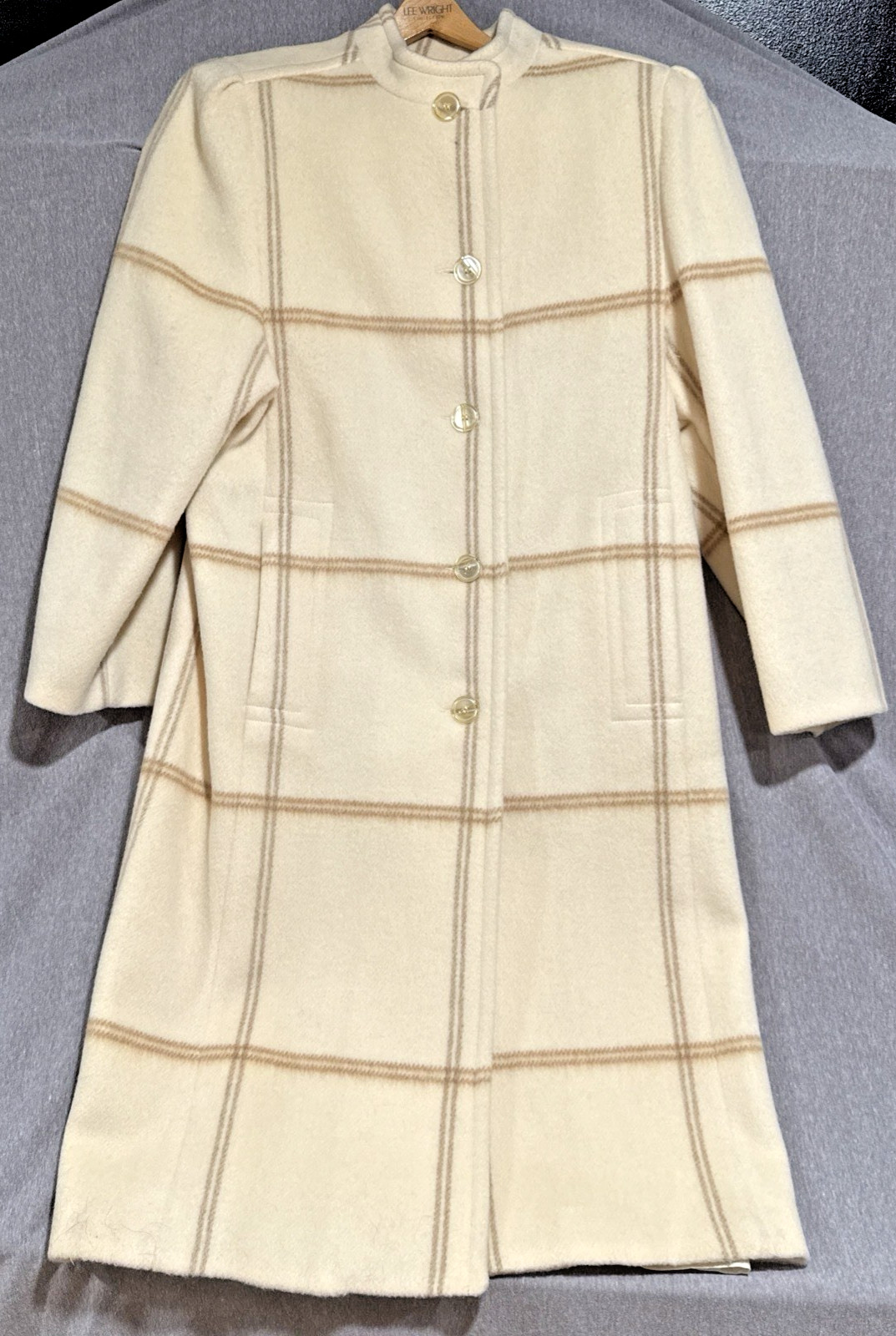 Vintage Aldorna Petite Wool Blend Coat 70% Wool 30% Nylon Made USA – Cream Plaid