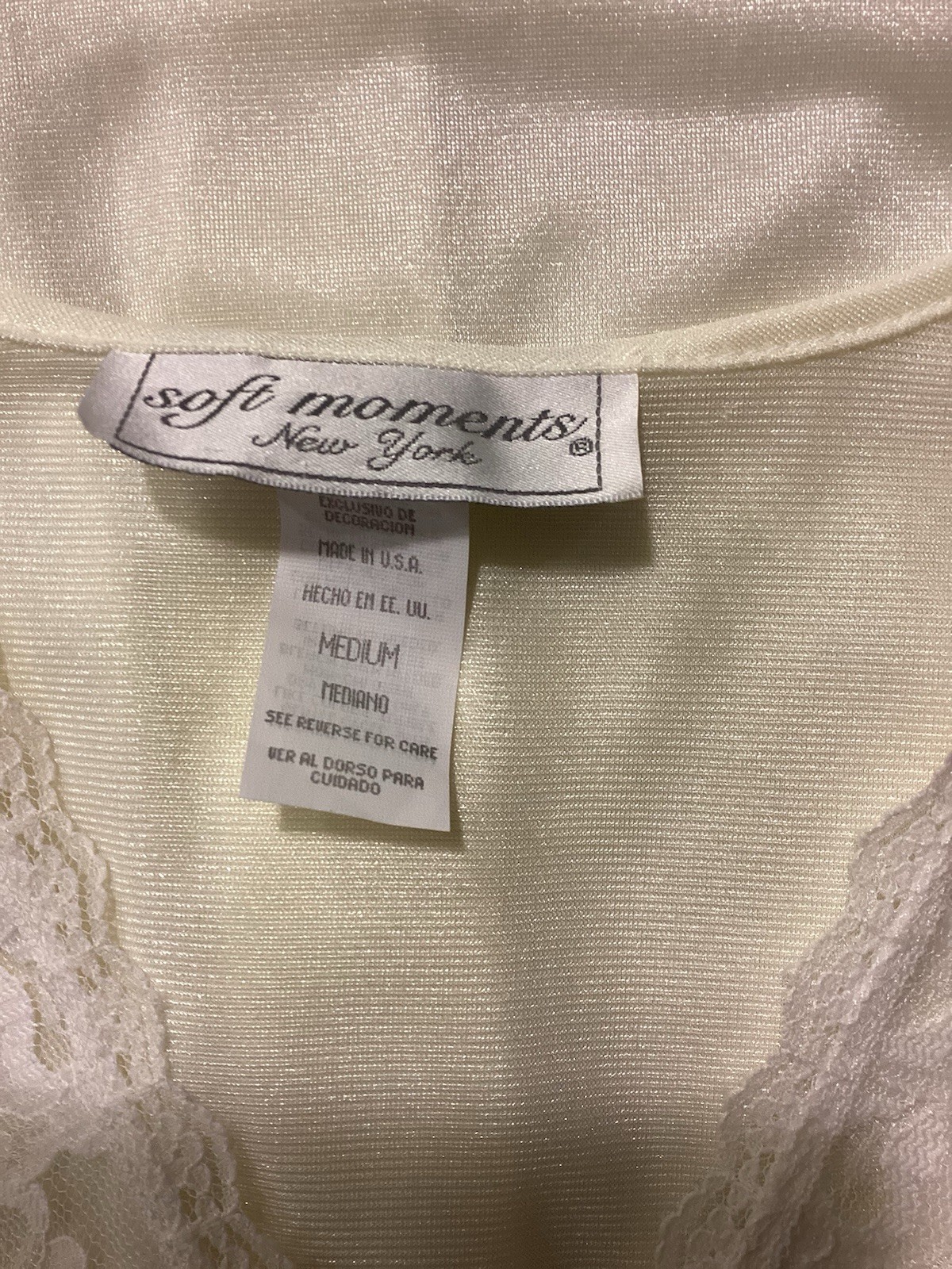 Vtg Soft Moments 2-Piece Pajama Set Pale Yellow Lace Sz M 1970s NOS NWT USA
