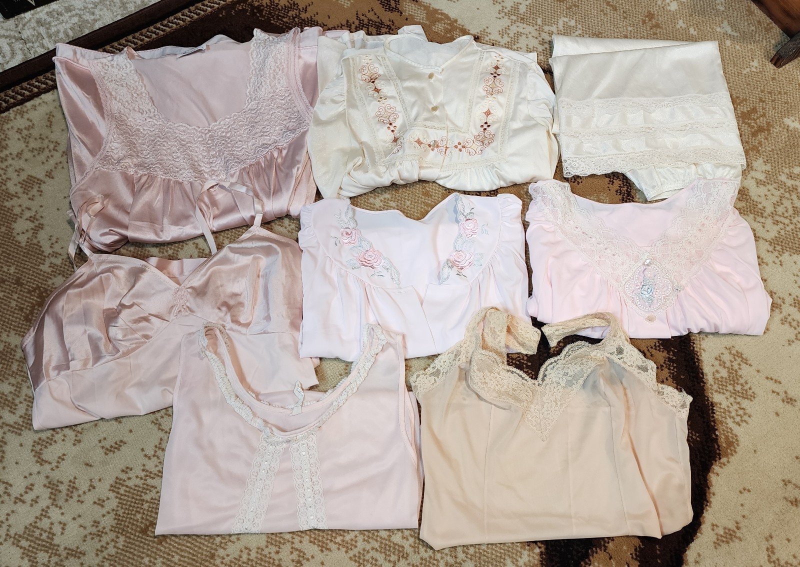 Vintage LOT of 8 Nightgowns Slips Olga, JCPenny, Movie Star, Vanity Fair, Shadow