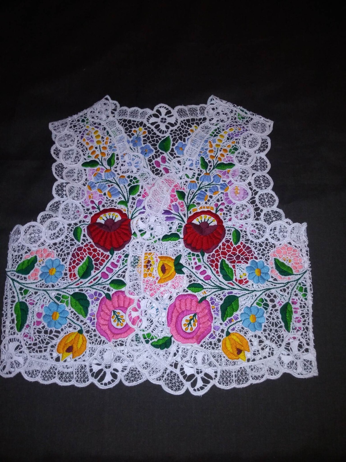 Rare Vintage Hungarian Kalocsa Floral Vest Traditional Folk Art New