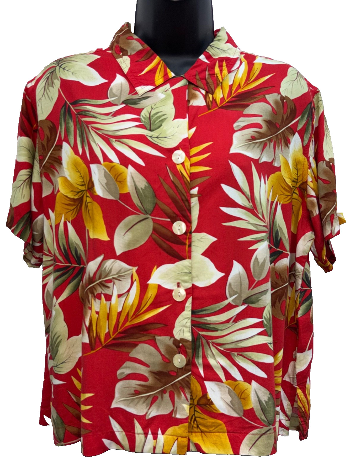 VTG Basic Editions Women Size M Button Up Short Sleeve Top Rayon Red Hawaiian
