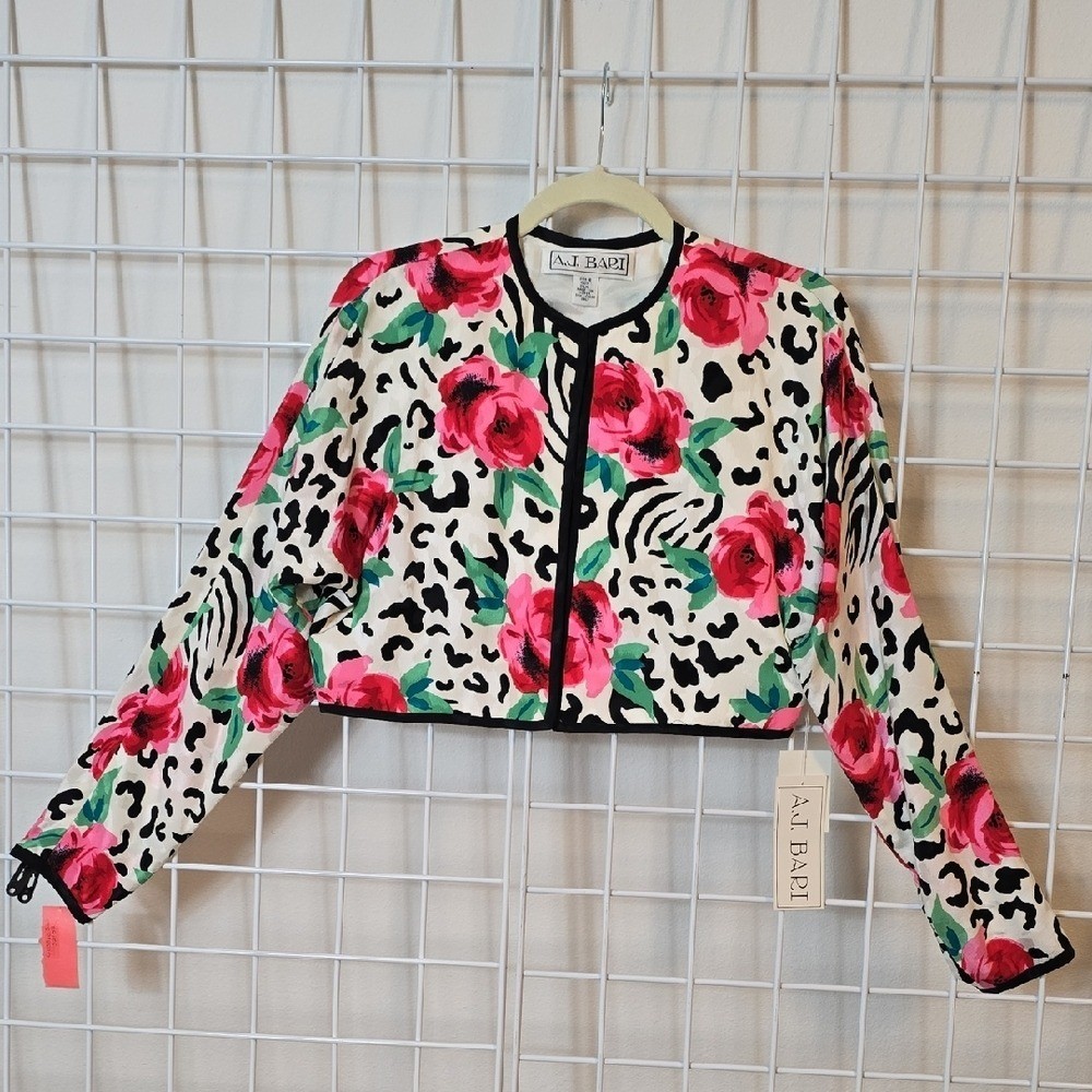A.J. Bari Vintage White Pink Floral Black Animal Print Silk Cropped Jacket 6 NWT