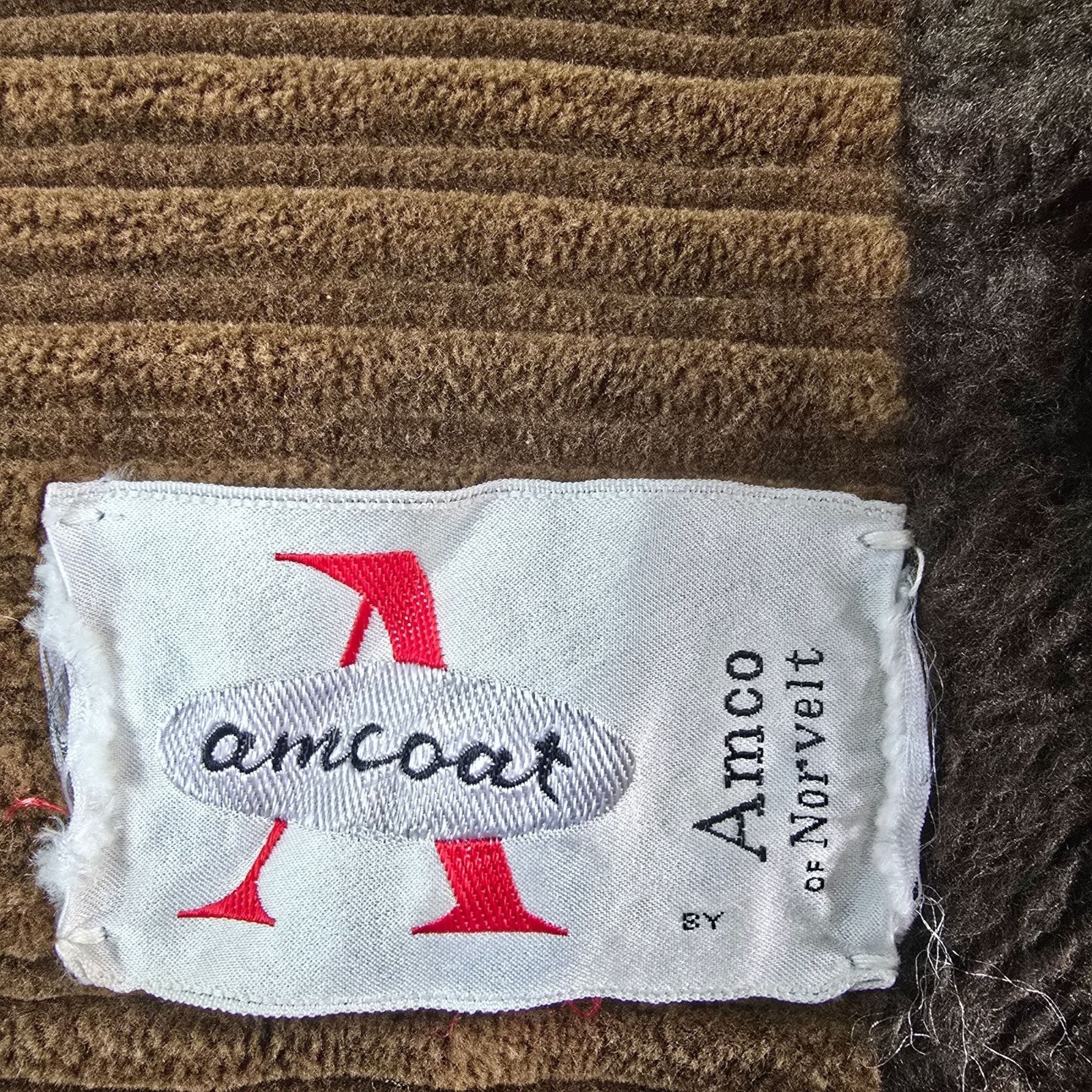 Vintage 1960s Amcoat by Amco of Norvelt Women’s Wide-Wale Corduroy Car Coat (L)