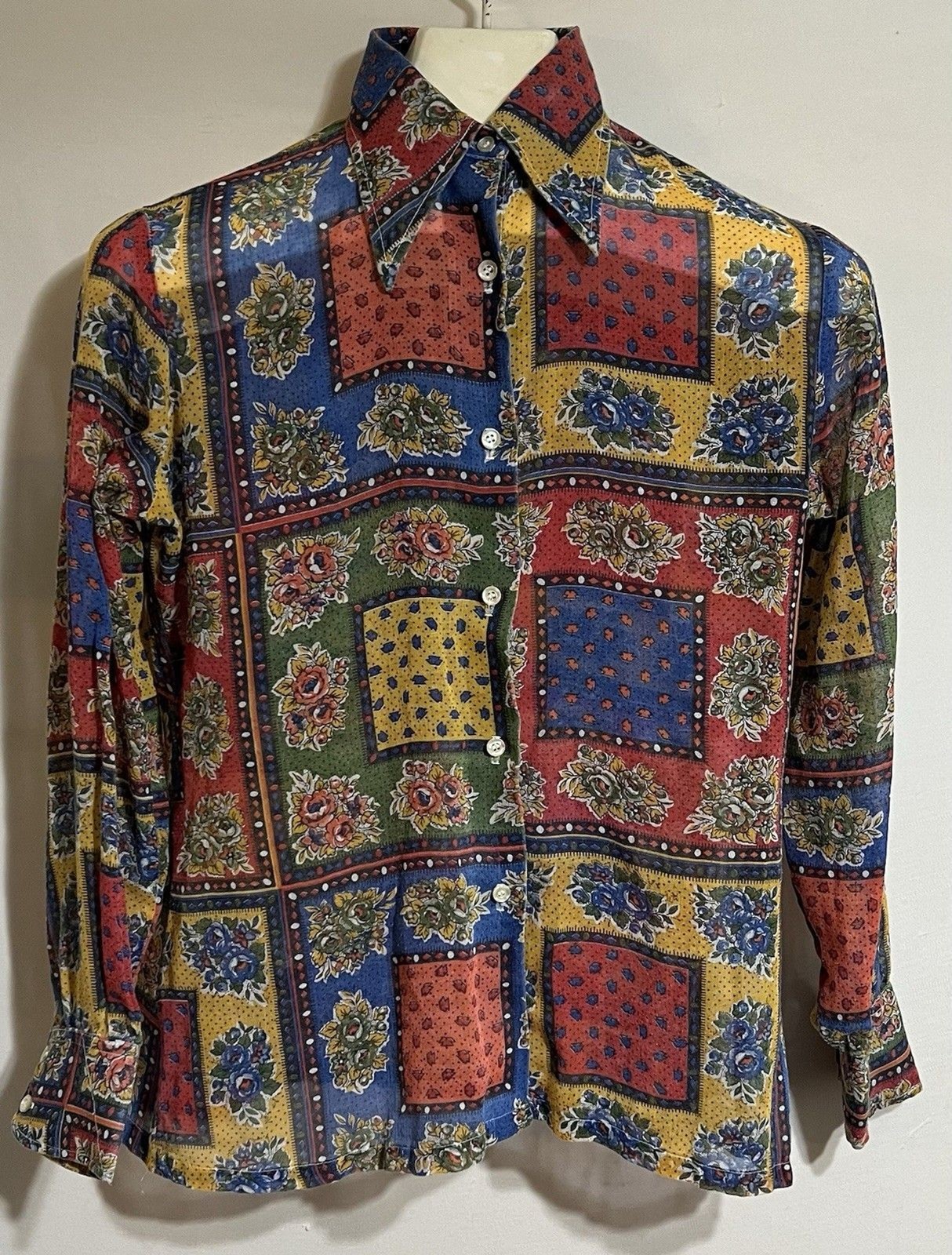 Vintage Tucci Quilt Pattern, Floral, All Over Print Sheer Art 60s 70s Boho F
