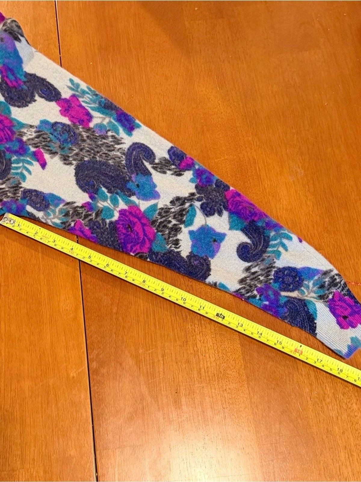 Vintage 80s Eminent Beaded Floral Lambswool Blend Sweater – Size M Dolman