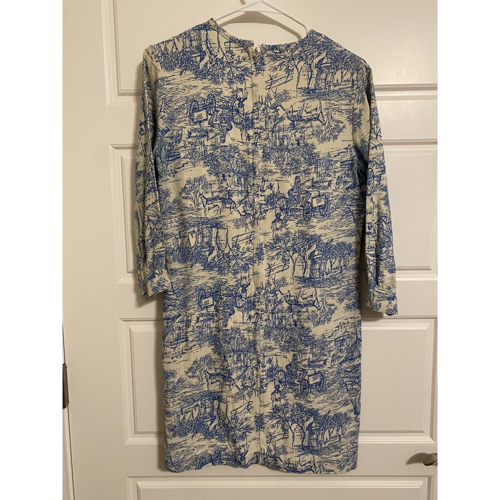 Vtg 70s Romantic Toile Print Shift Dress White Blue Fabric Repair Craft