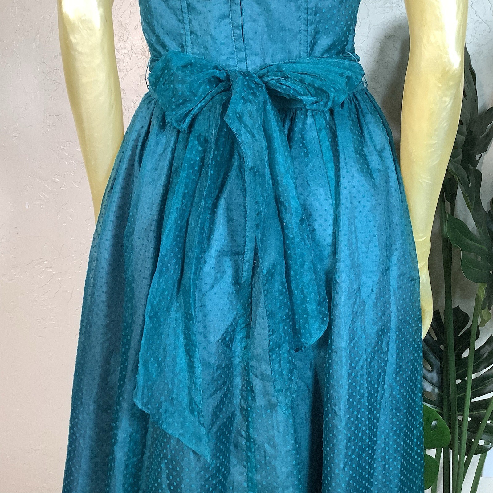 Vtg 1980s Gunne Sax Teal Swiss Dot Strapless Tea Length Semi-Formal Dress
