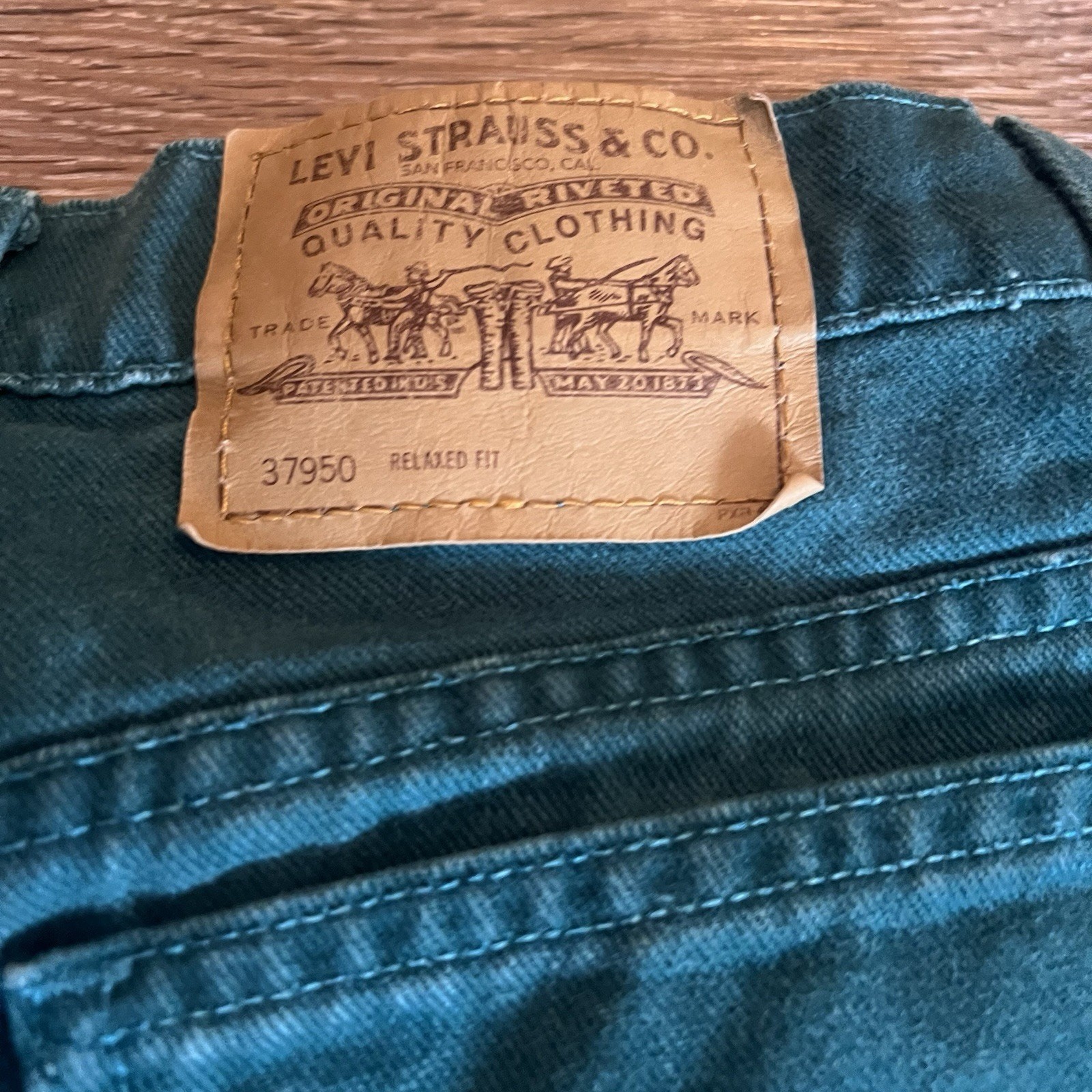 Vintage 90s Levi’s 9 Green Denim Shorts 950 Relaxed Fit Longer Length READ DESC