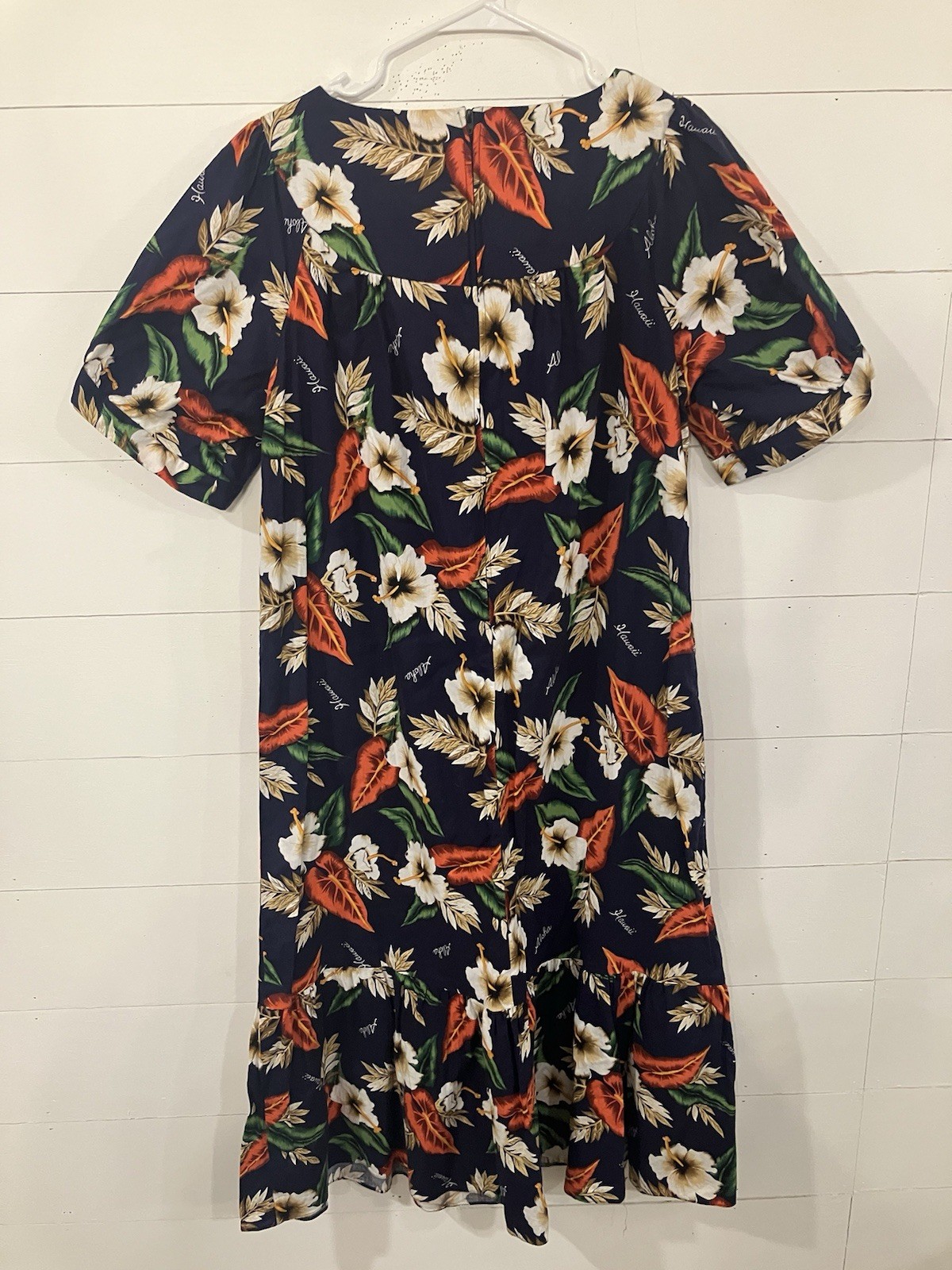 Vintage 70’s Shannon Marie Blue Floral Women’s Hawaiin Mu’mu Dress XL Talon Zip
