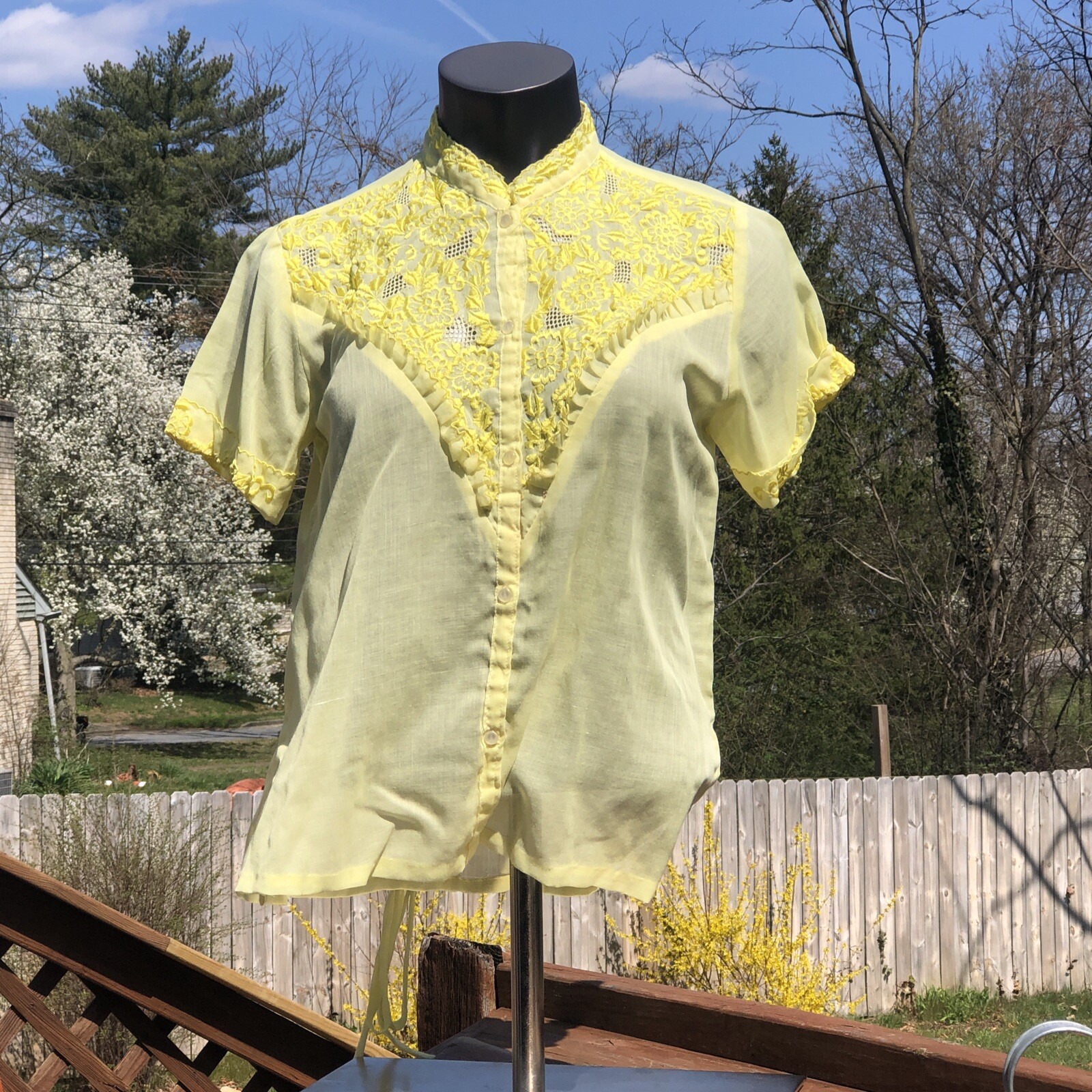 VTG 1970s Sheer White Yellow Floral Short Sleeve Top Blouse M or L No Size Tag