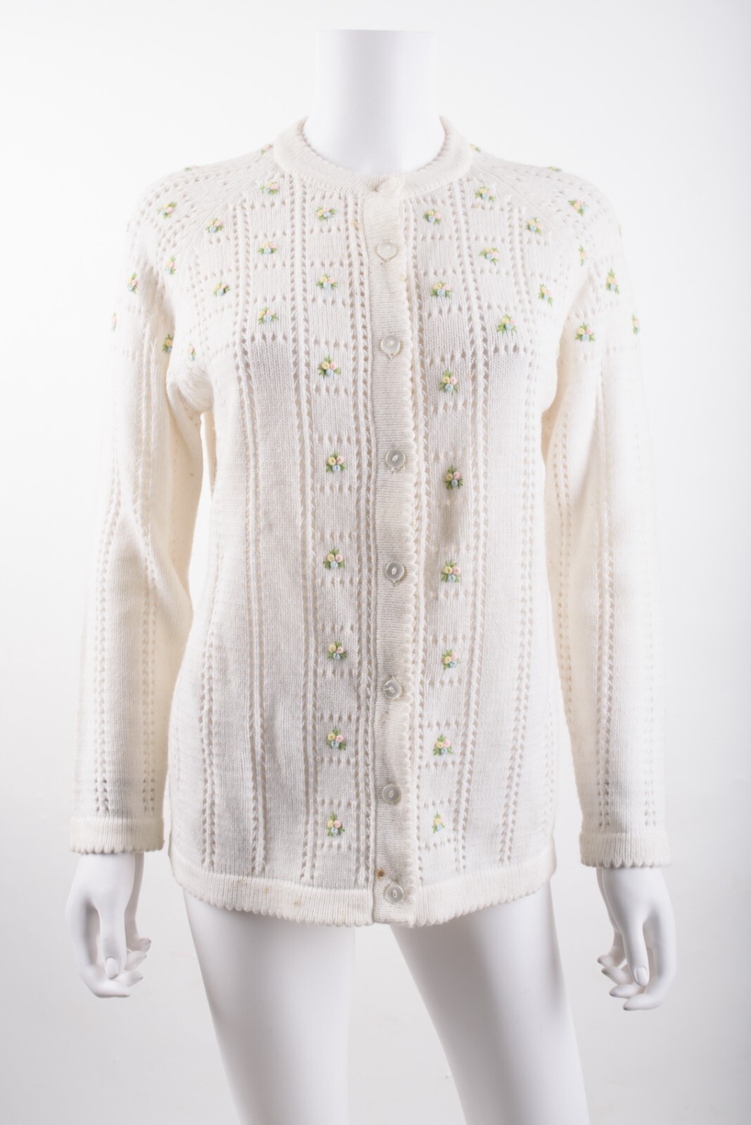 Vintage Banff Sweater Bee Womans Cardigan Sweater Sz S White Flowers embroidery