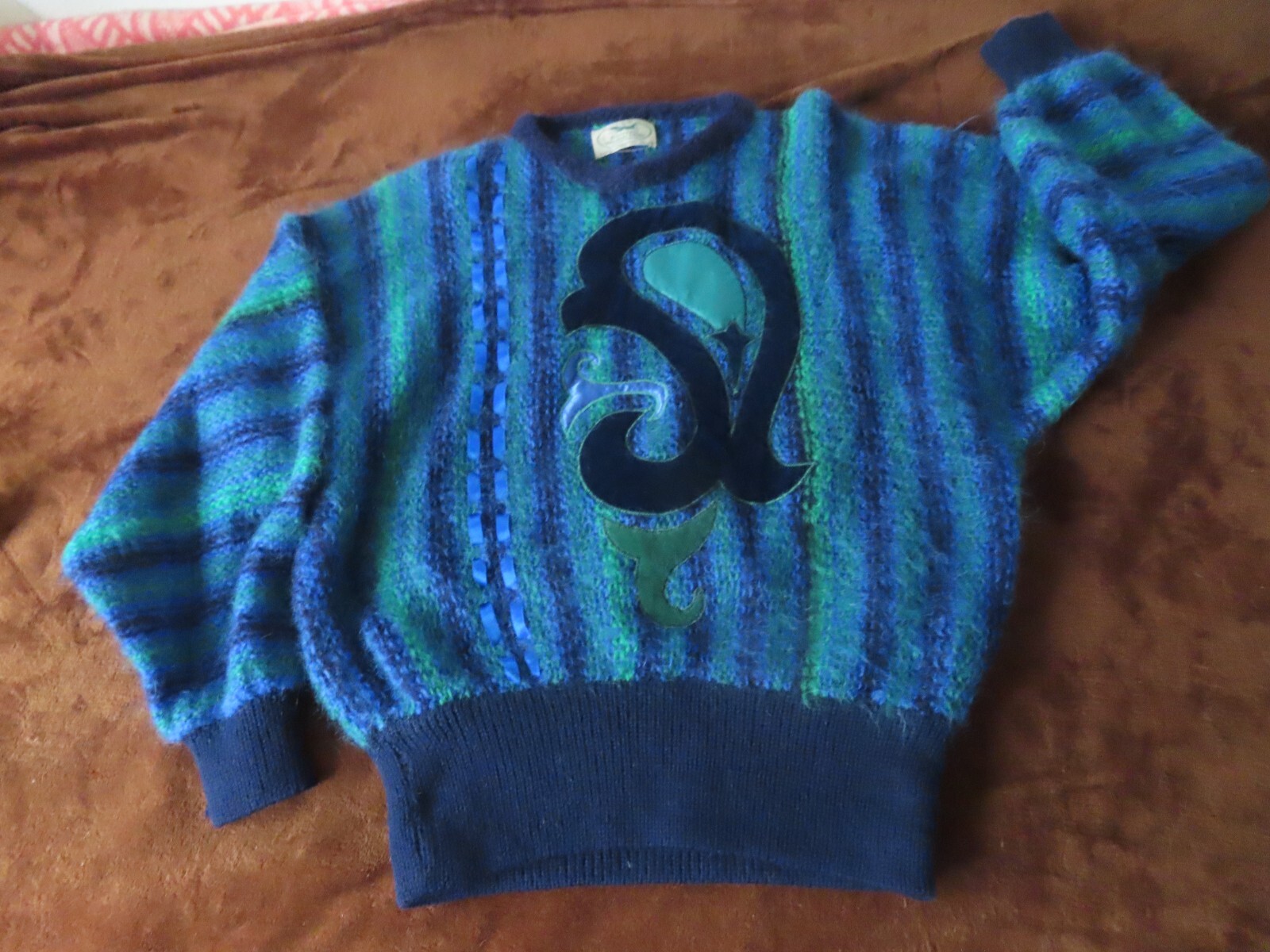 Vintage Women’s Blarney Woollen Mills pure new Wool Ireland Sweater no size