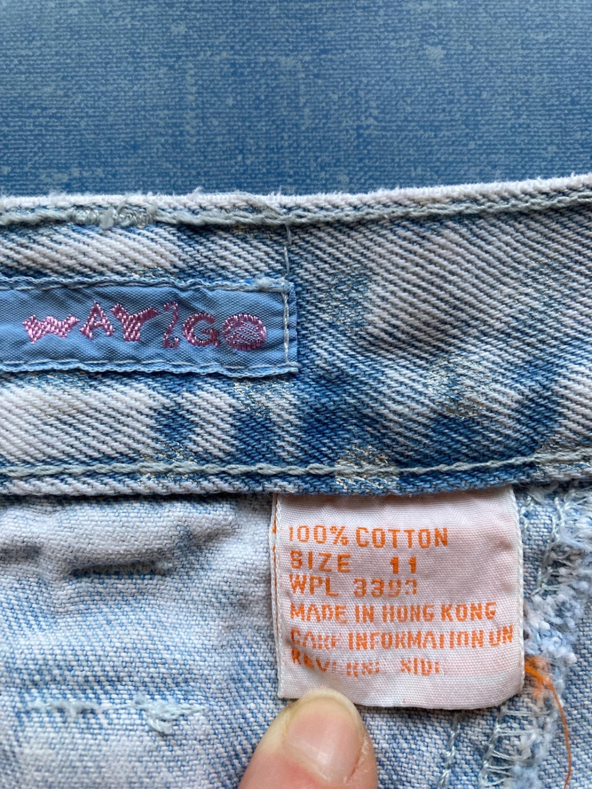 Vintage 80s Light Wash Polka Dot Tapered Jeans, XS, Waist 28″