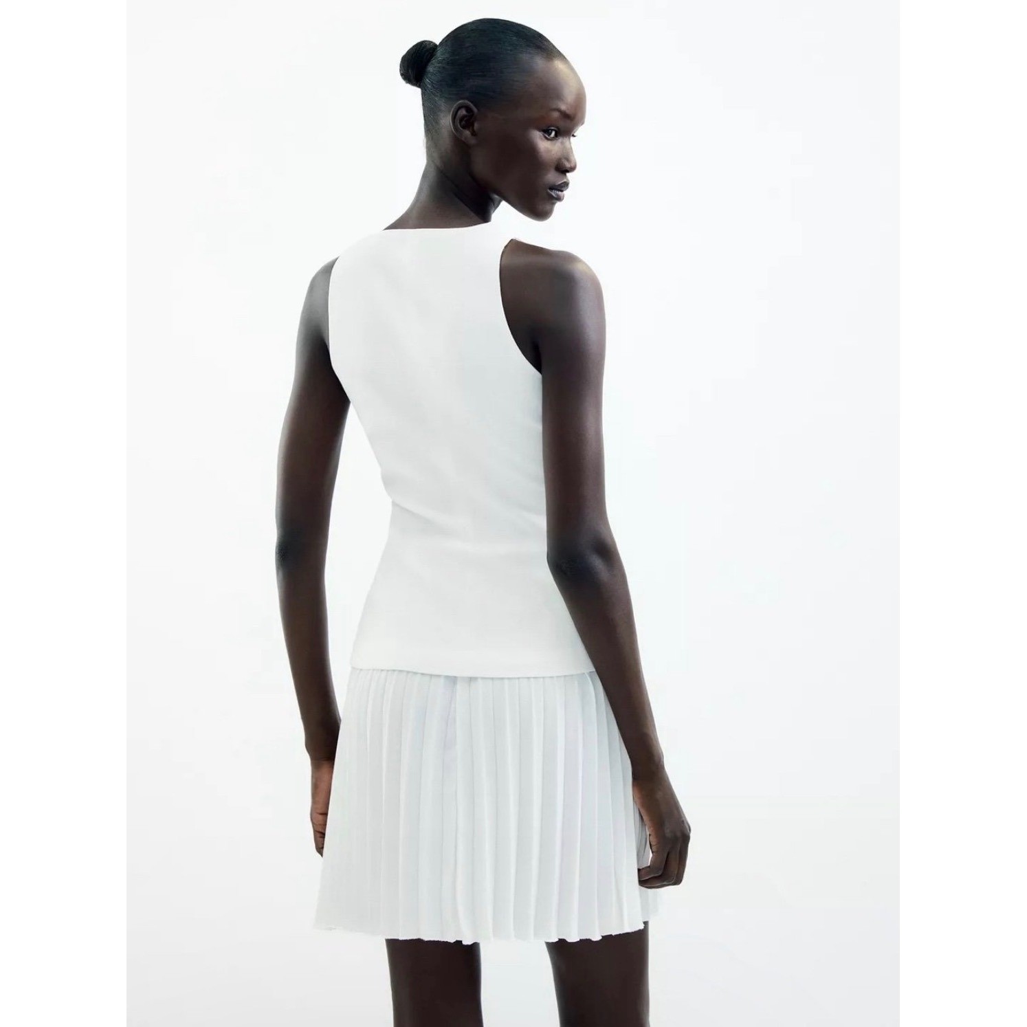 Zara Dress Women XL White Old Money Pleated Mini Skirt V-Neck Waistcoat Vest