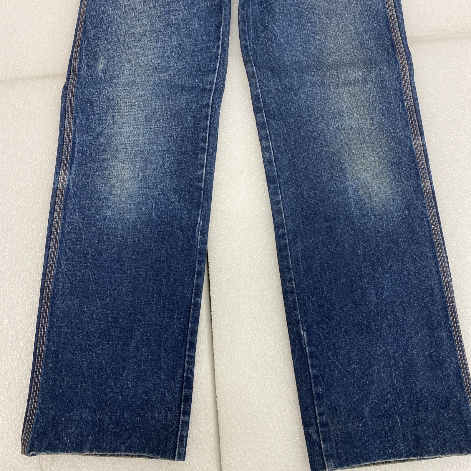 1980s Vintage 2022 Denim Jeans 5 pockets Hemmed 30×29