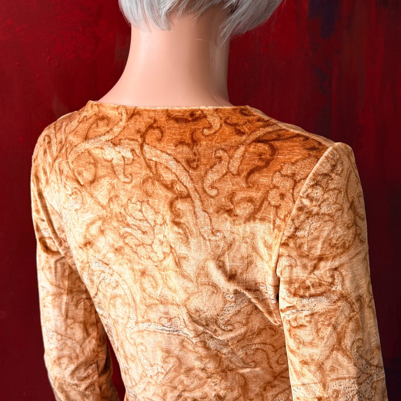 ROBERTO CAVALLI stretch velvet set top & skirt Baroque print from 1990s