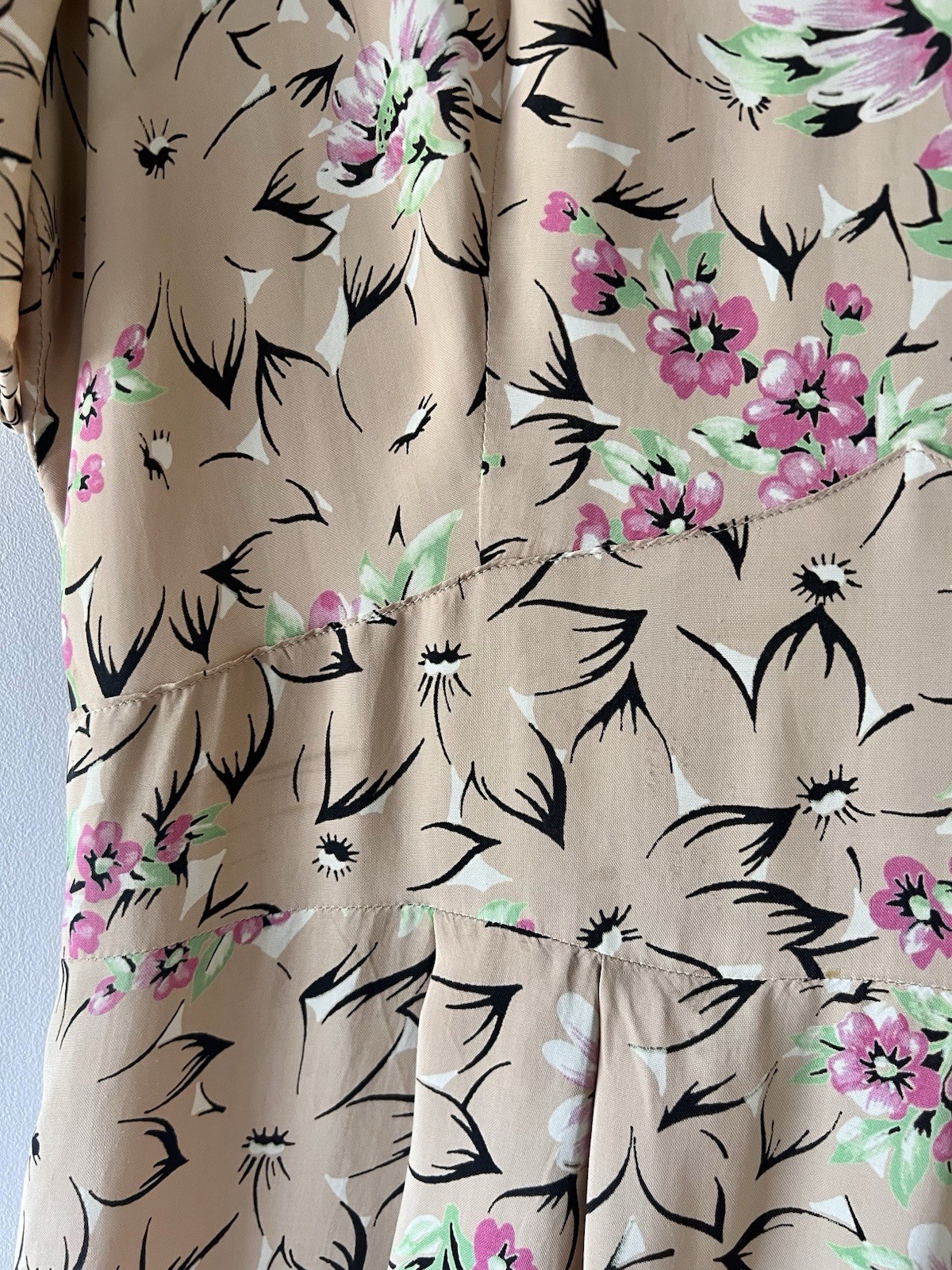 40s 50s Cold Rayon Crepe Floral Swing Tea Dress Ruffle Day Dress Pin Up M/L