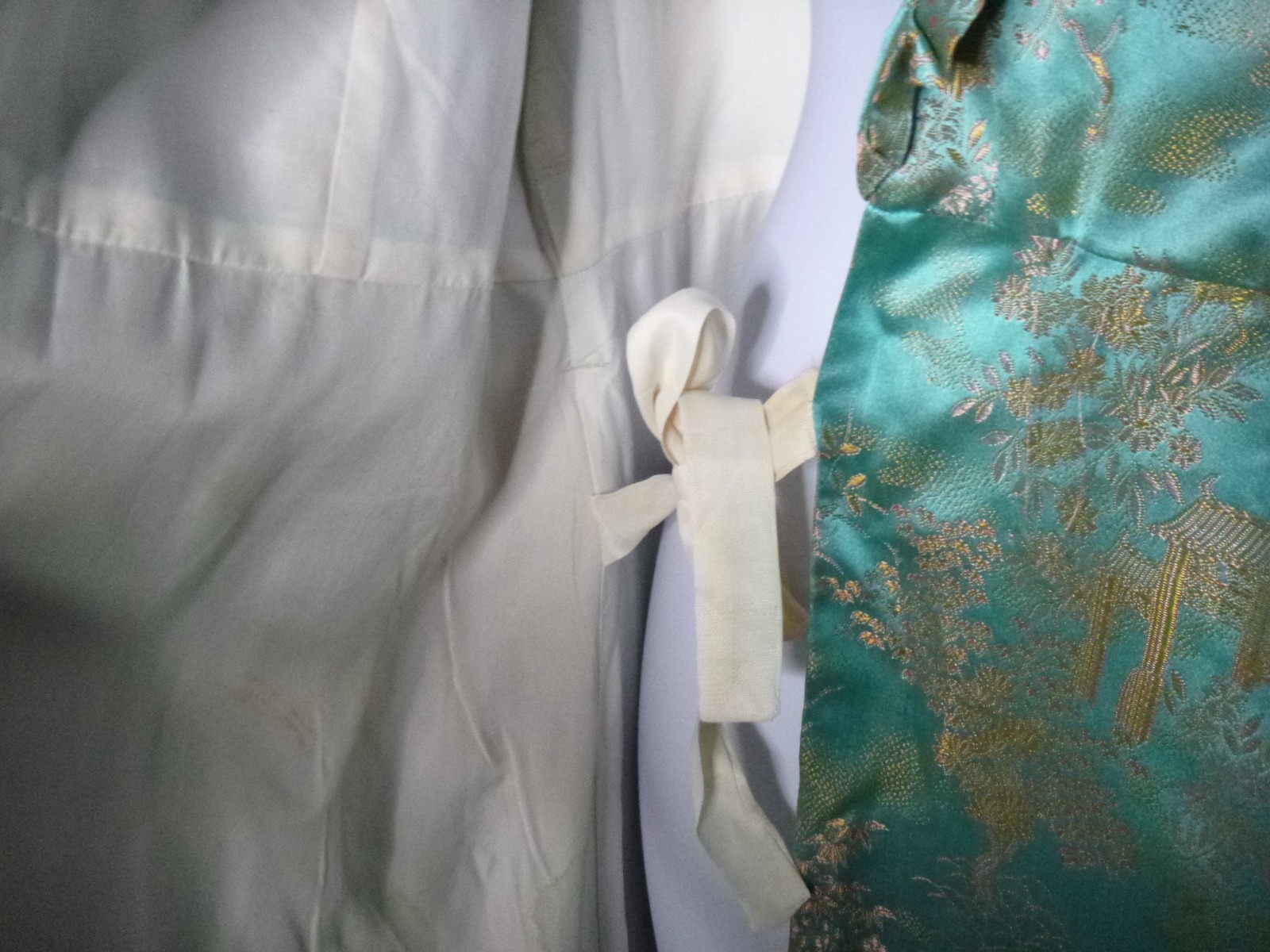 Vtg 40s 50s Aqua & Gold Satin Brocade Robe Dressing Gown Asian Motif Sz S/M