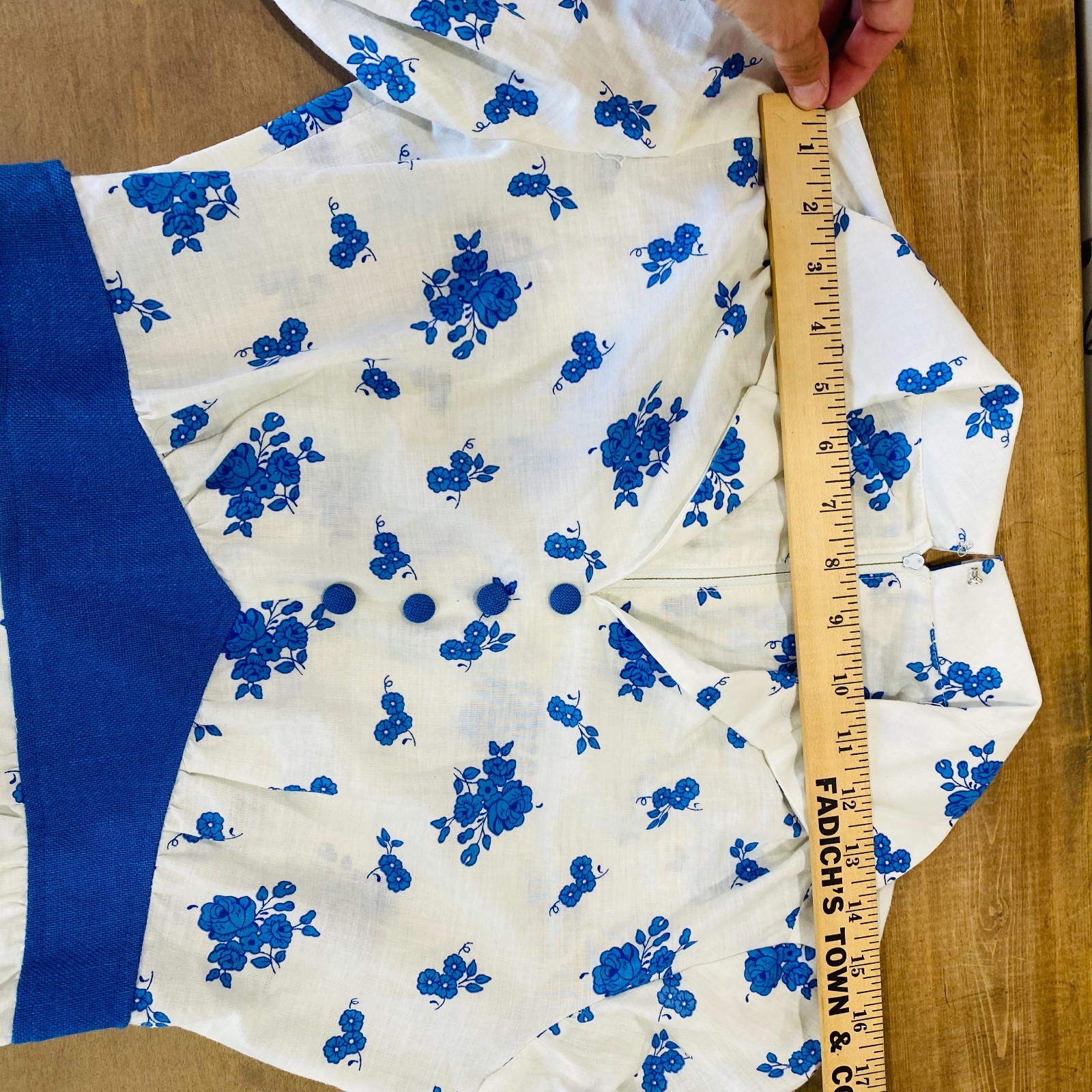 70s Vintage Handmade Blue White Floral Collared Long Sleeve California Dress M/M