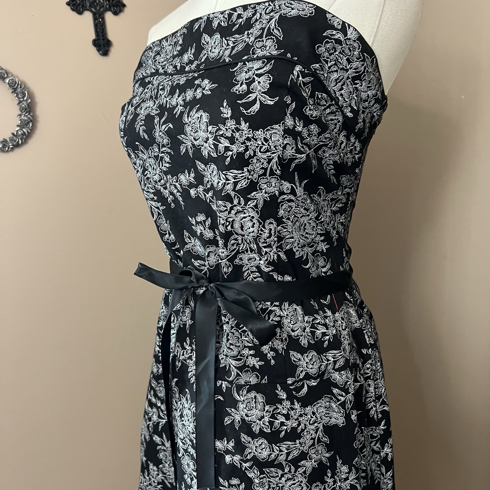 Vintage 90s does 50s Black Floral Toile A Line Strapless Dress Sz Med Gothic