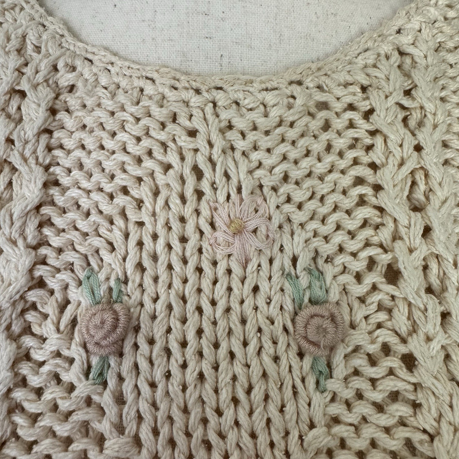 Vintage 80s Hand Knit Sweater Floral Embroidery Puff Sleeve Coquette Cottage