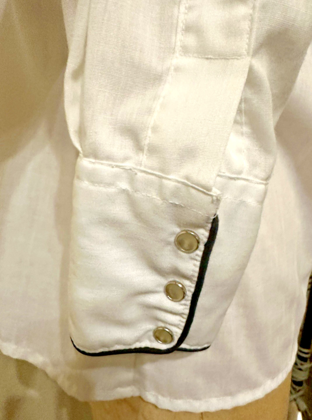 Karman 1970s Vintage Embroidered Cowgirl Western Shirt – Sz Small, Label Sz 33