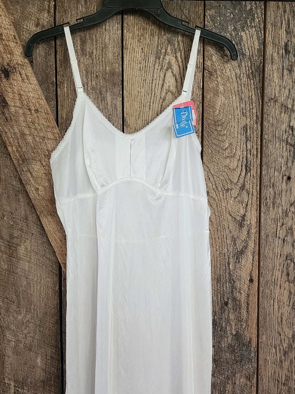 White Dixie Belle Lingerie Antron III USA Lace Tall Vintage Below Knee Size 38″