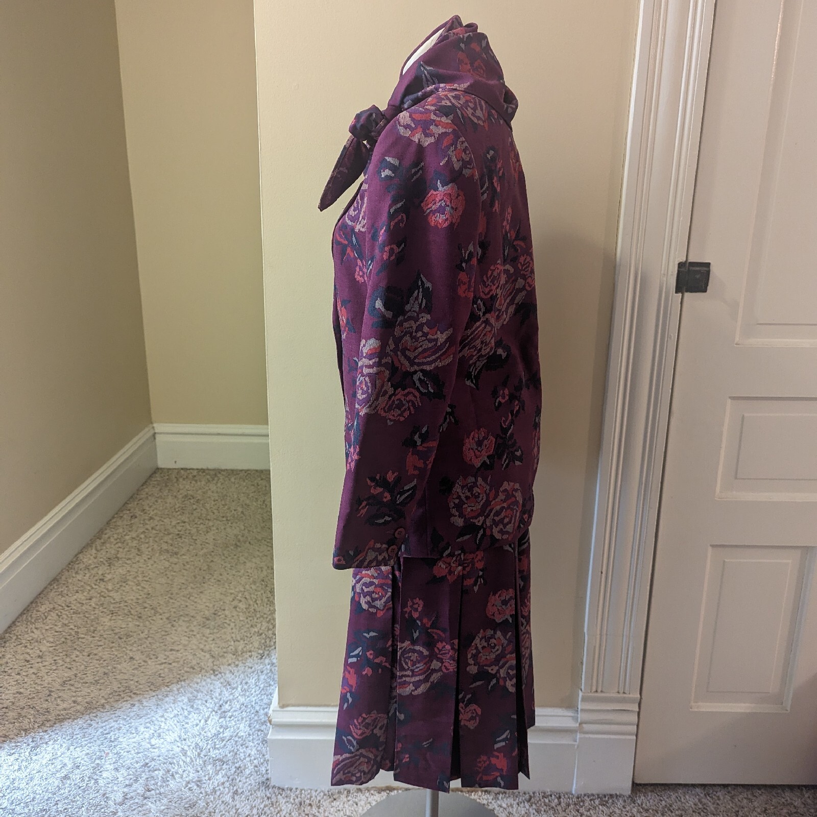 Vintage Patchington purple floral print skirt suit set with scarf size 8
