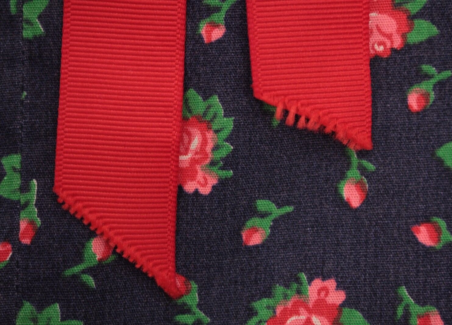 VTG Women’s 60s Navy & Red Floral Ribbon Trim Ruffle Maxi Dress Sz XS/S 1960s