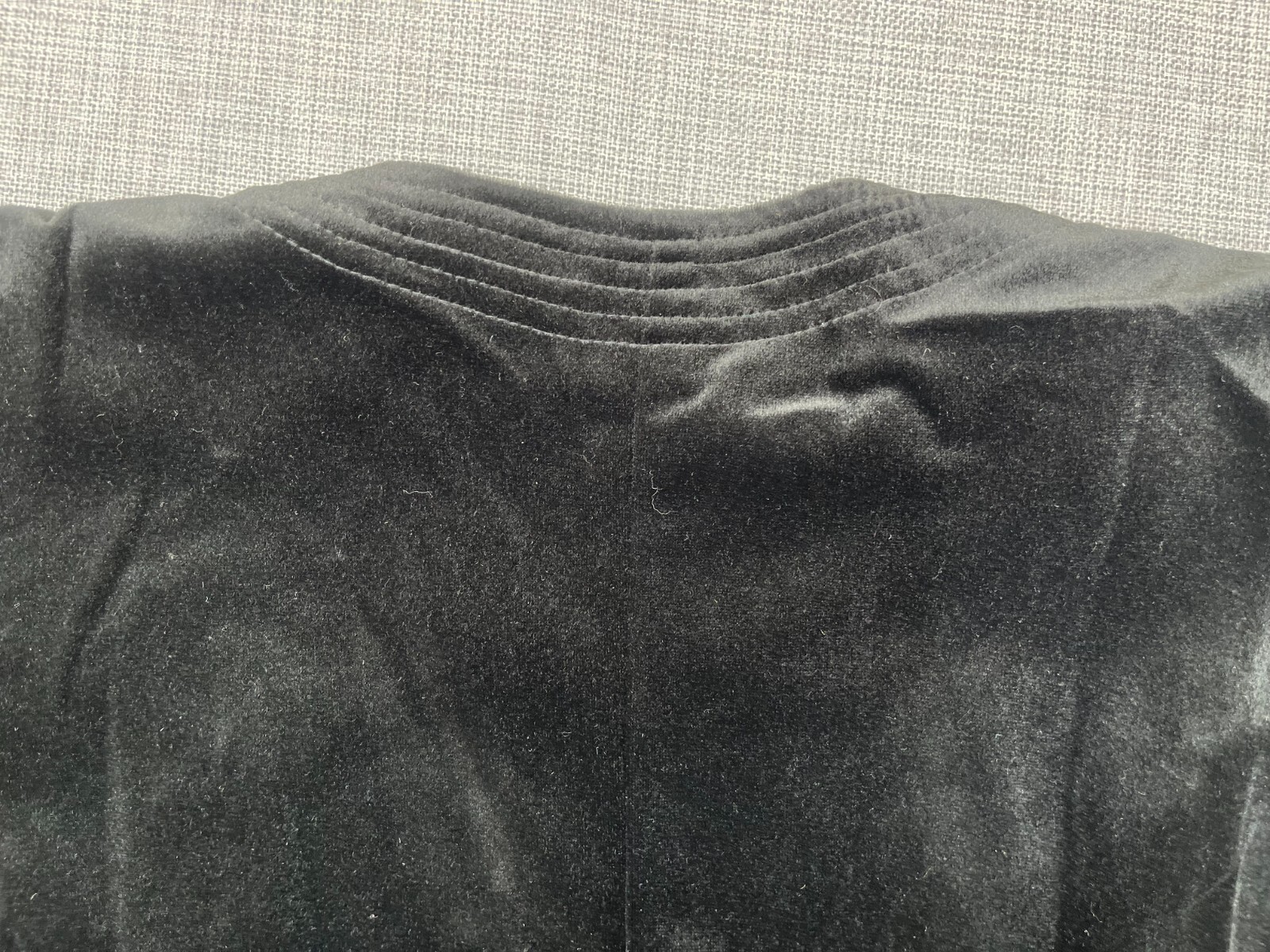 Gary Fredrix Vintage VTG Jacket Feels Like Velvet This Jacket 20″ x 24″ Long USA