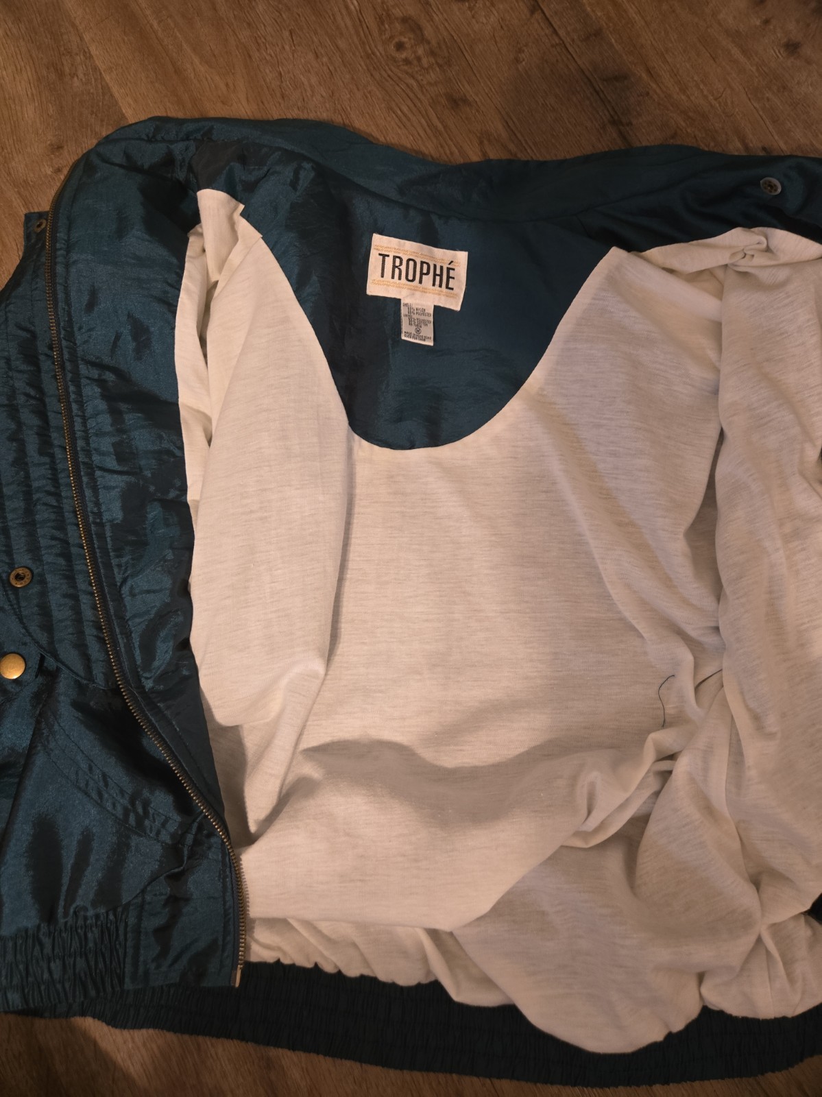 Vintage Women’s Trophé Iridescent Green Bomber Jacket Size Medium