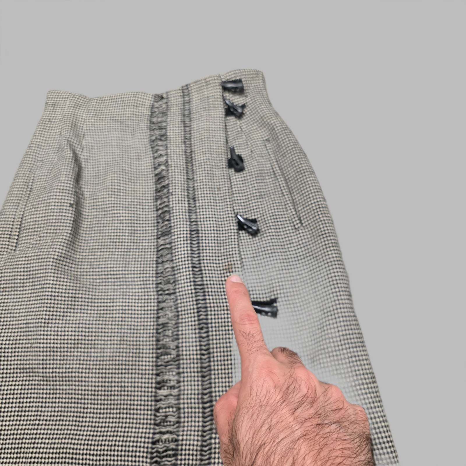 Vintage Matsuda Nicole Tokyo Harridan Black Baby Wool Buttoned Skirt 30×35