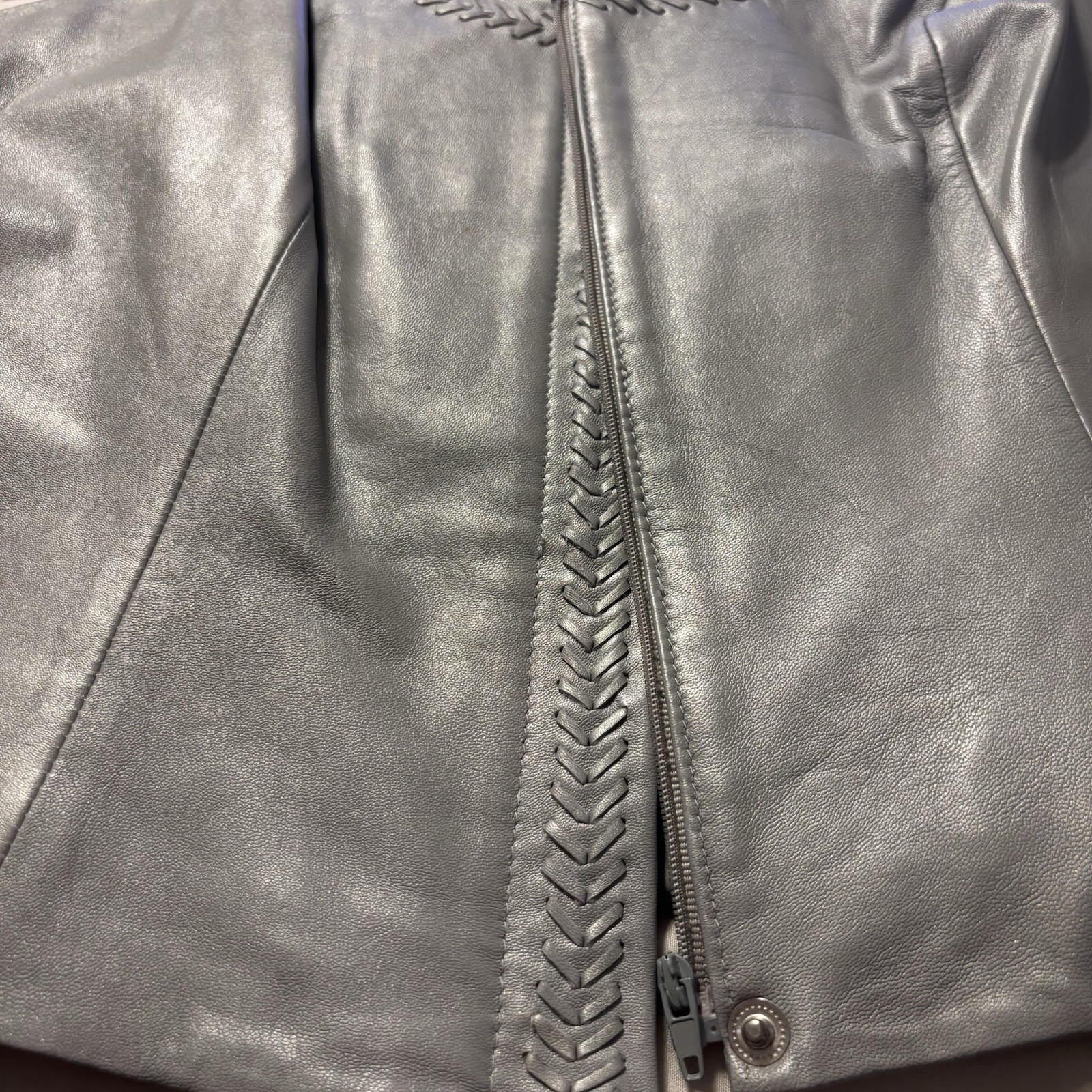 Vintage Y2K Caché Silver/Gray Leather Satin Lined Hidden Zipper Vest Size 10