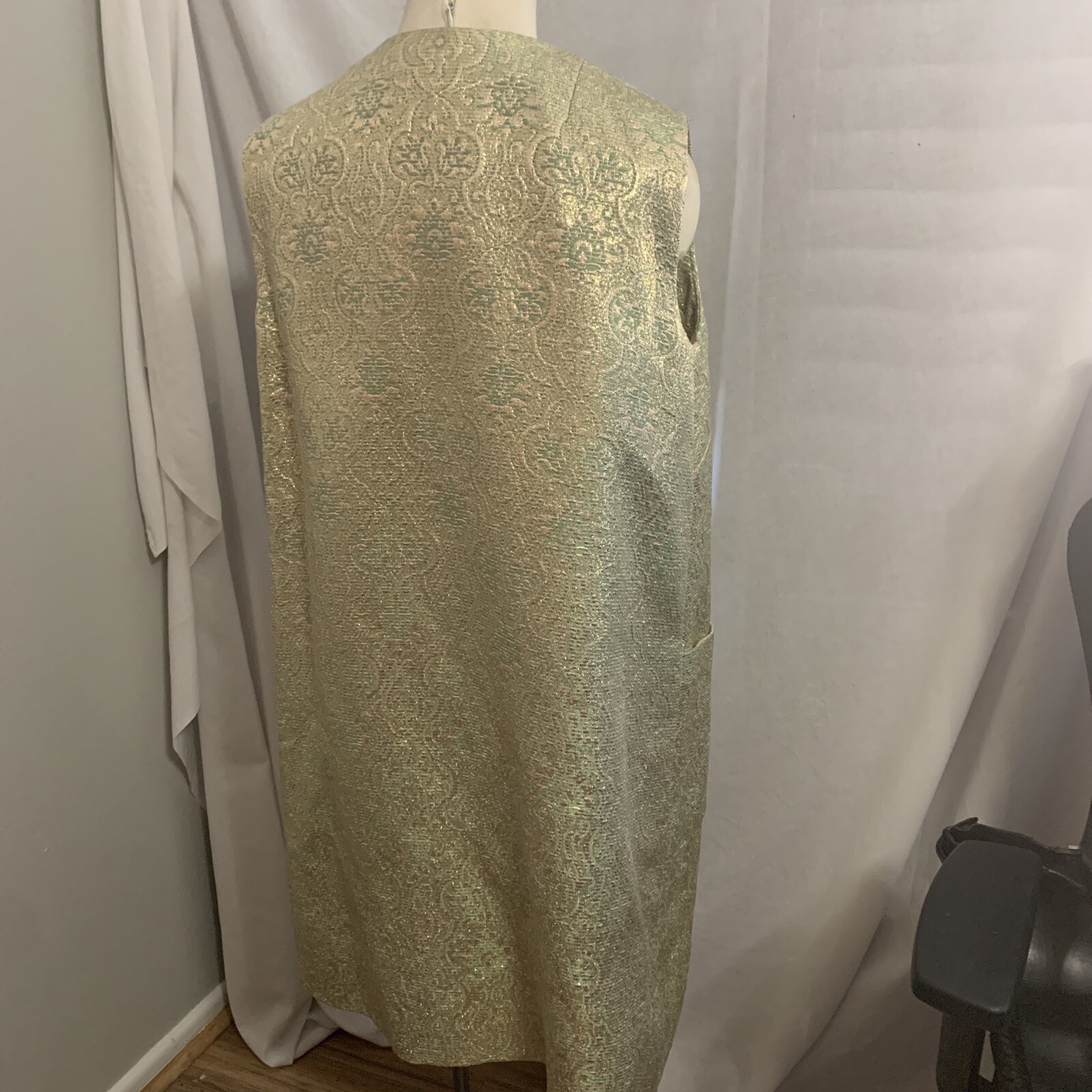 Long Vest Vtg MCM Embroidered Gold and Green Thai Silk Gold L Wedding