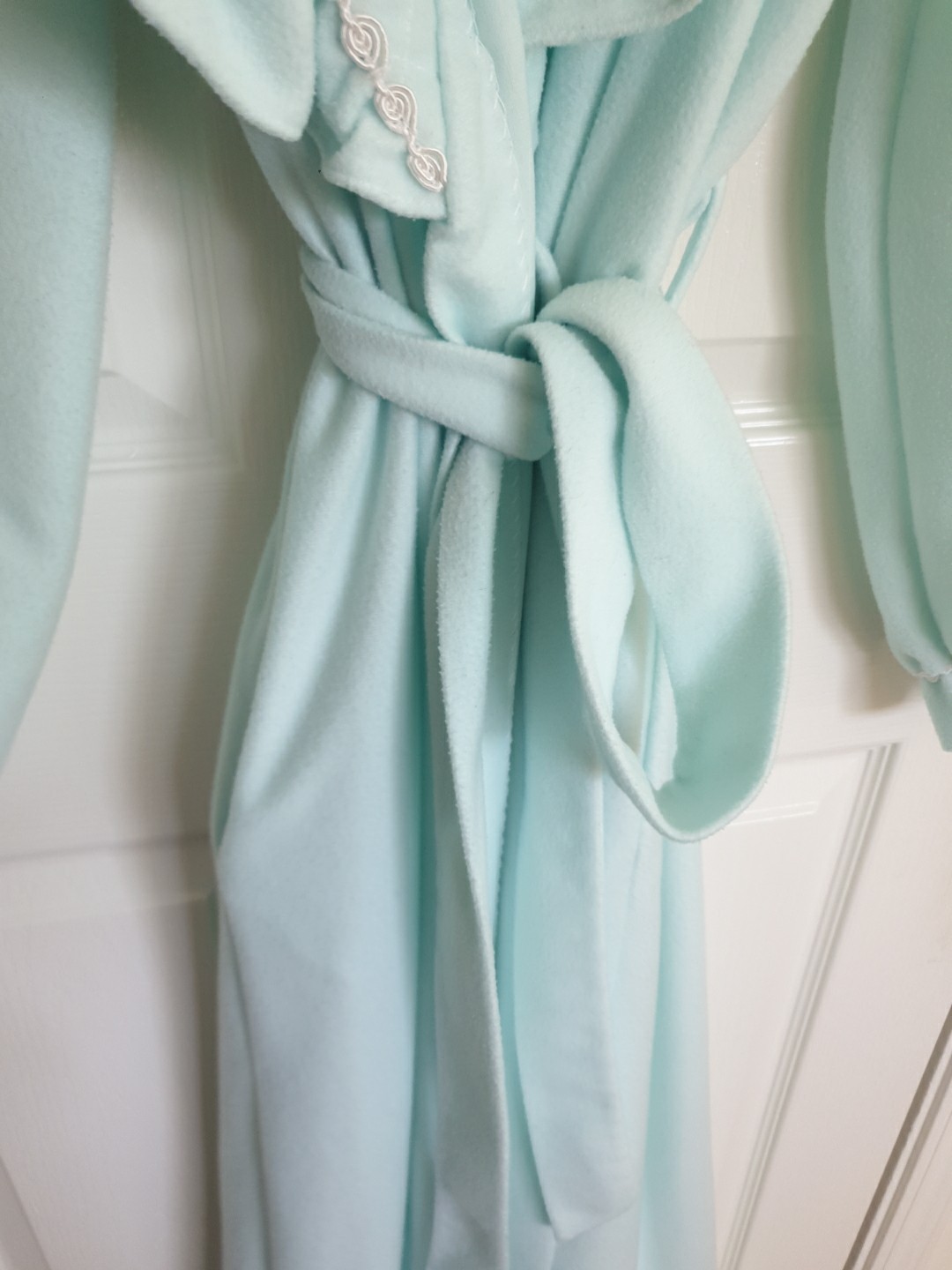 Vtg 80s Miss Elaine Nightgown Full Sweep Robe Sea foam Green Size-M